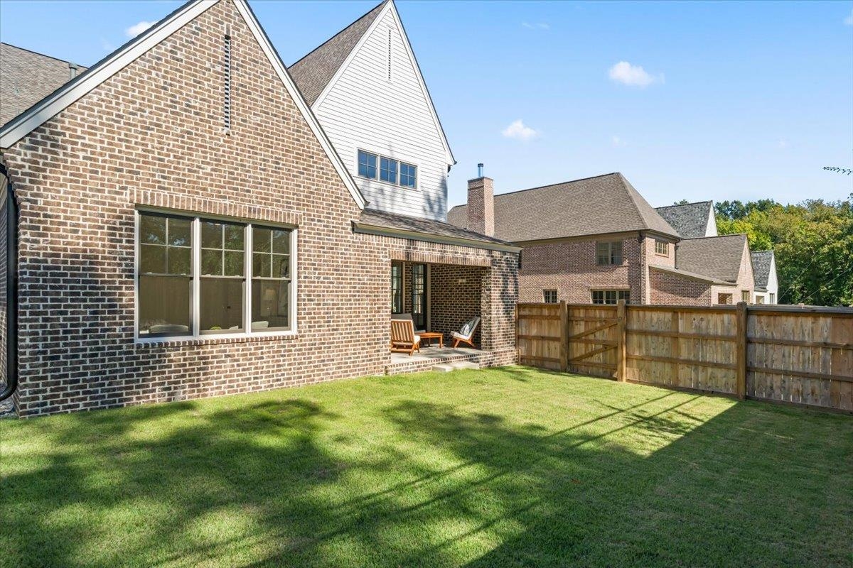 5021 HENRY HEIGHTS RD