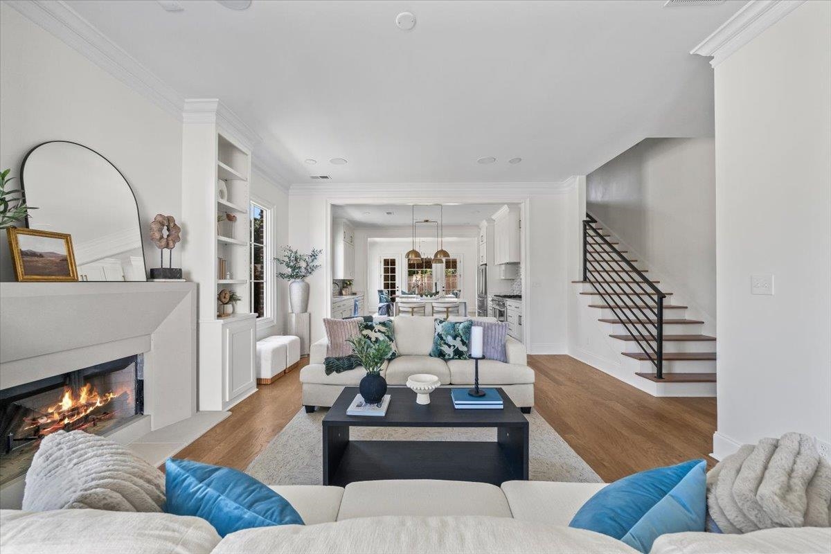 5021 HENRY HEIGHTS RD