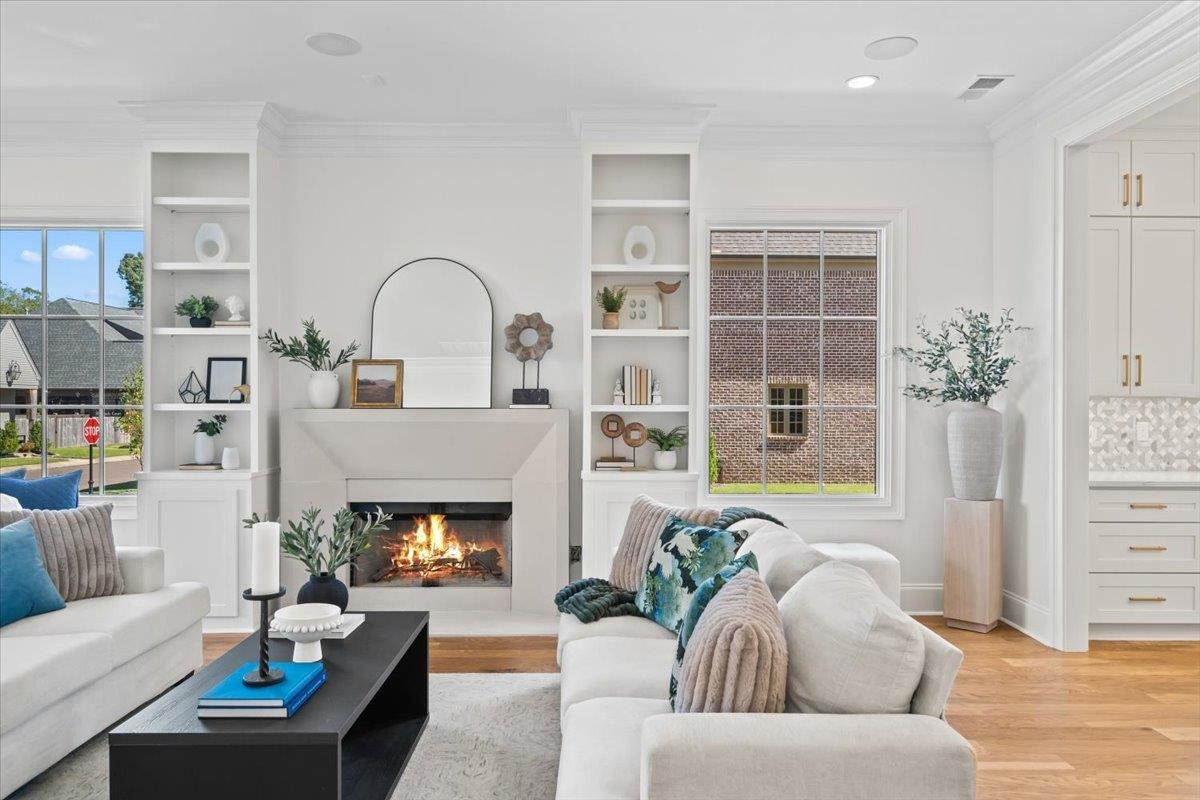 5021 HENRY HEIGHTS RD