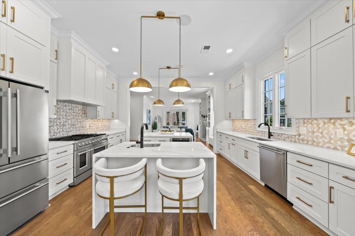 5021 HENRY HEIGHTS RD