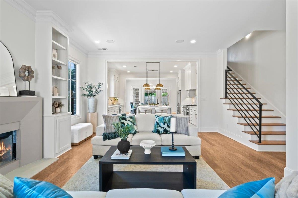 5021 HENRY HEIGHTS RD