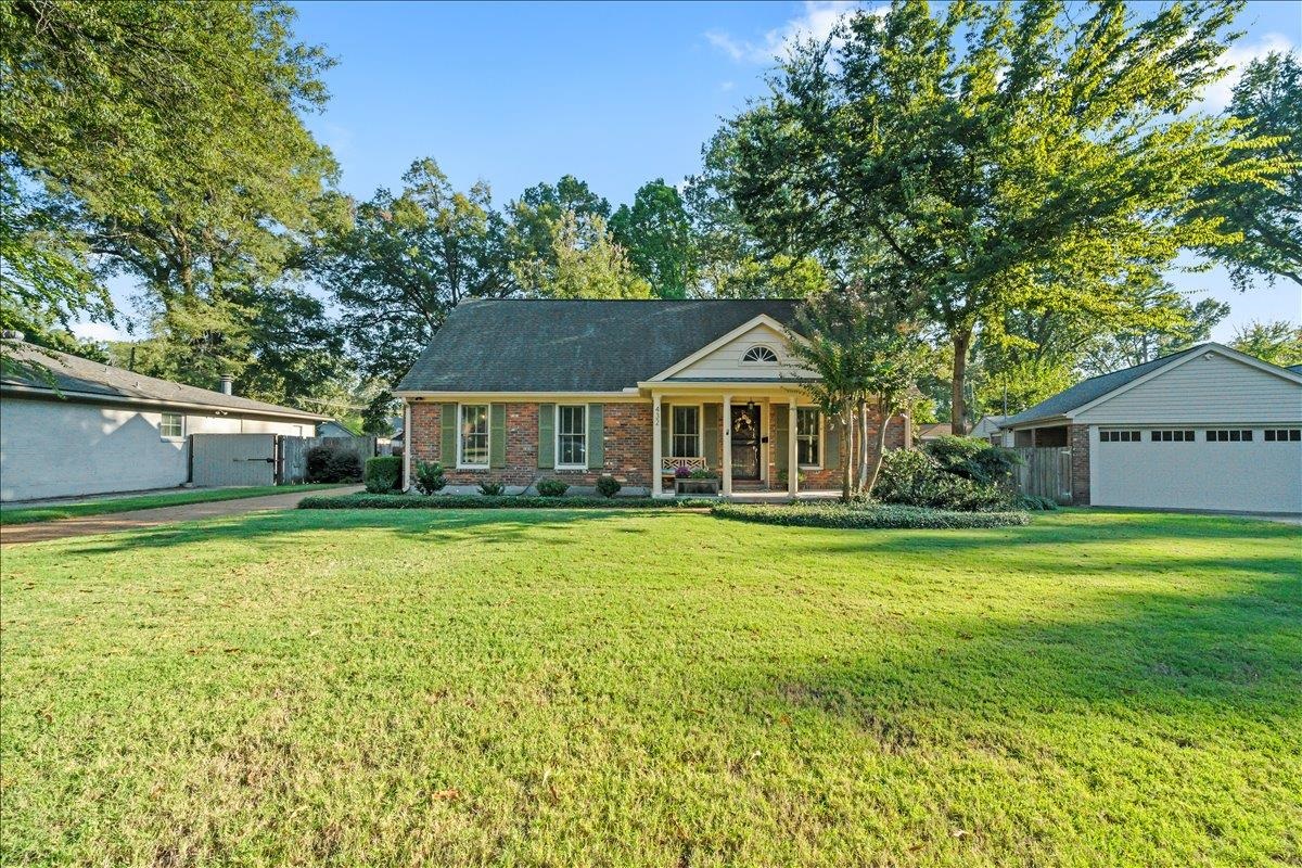 432 ELWOOD LN