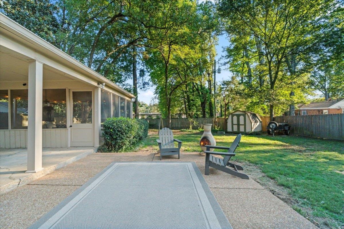 432 ELWOOD LN