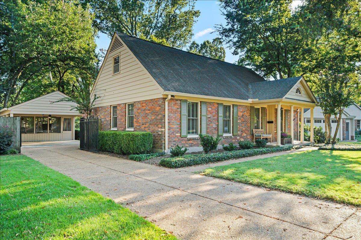 432 ELWOOD LN