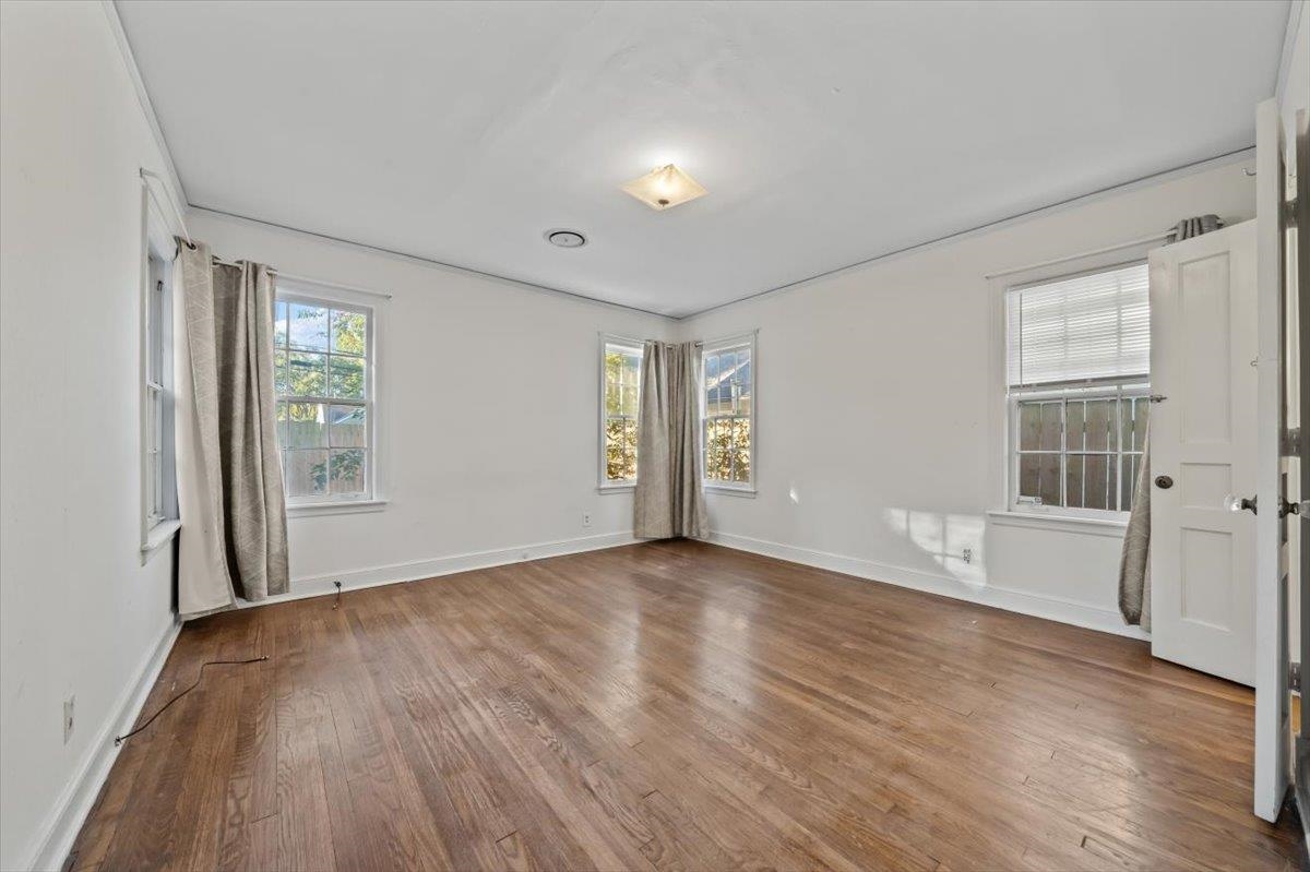 3659 HIGHLAND PARK PL