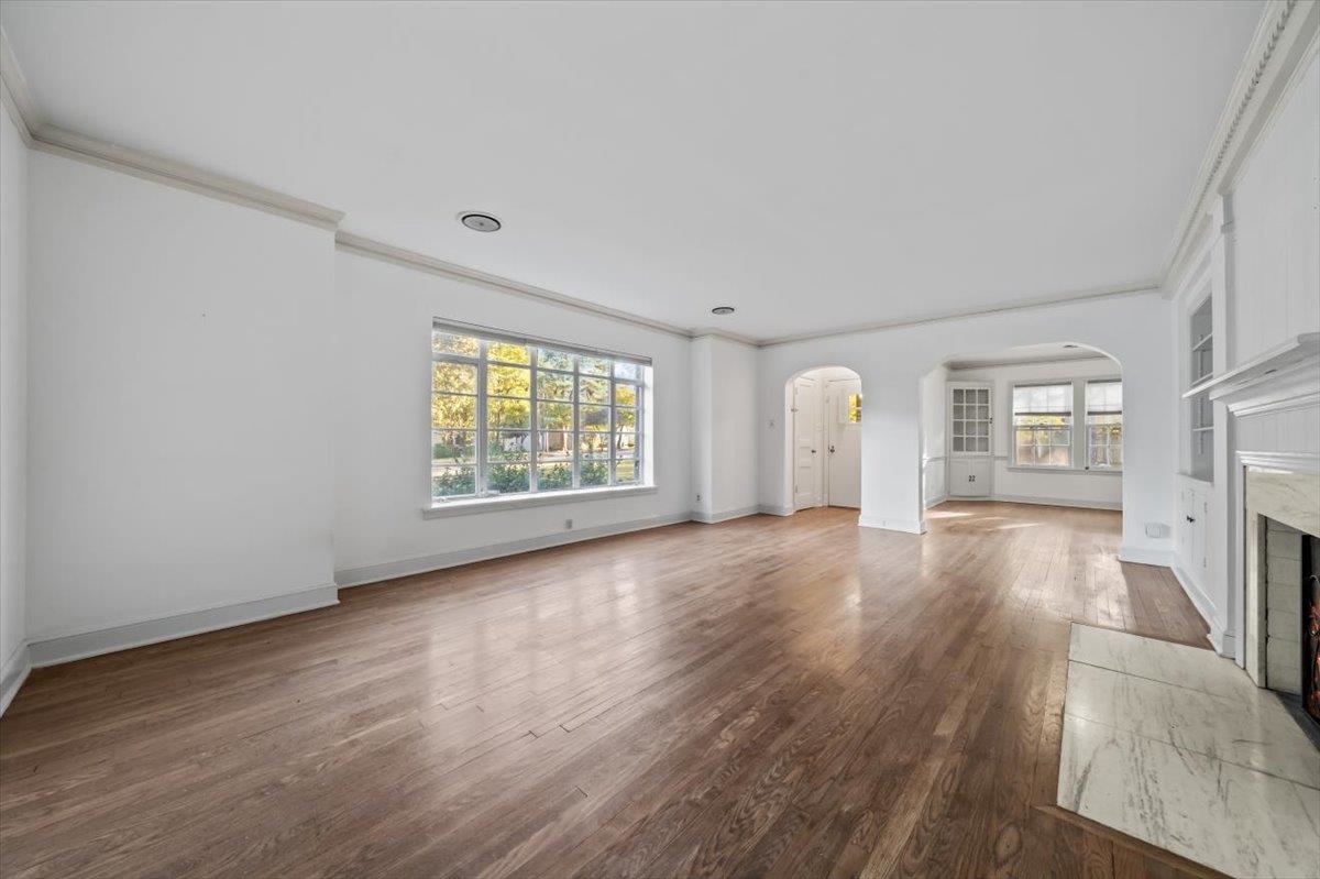 3659 HIGHLAND PARK PL