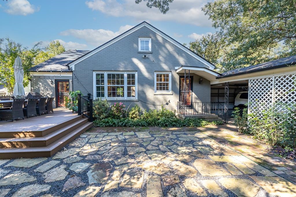 690 ROSEMARY LN