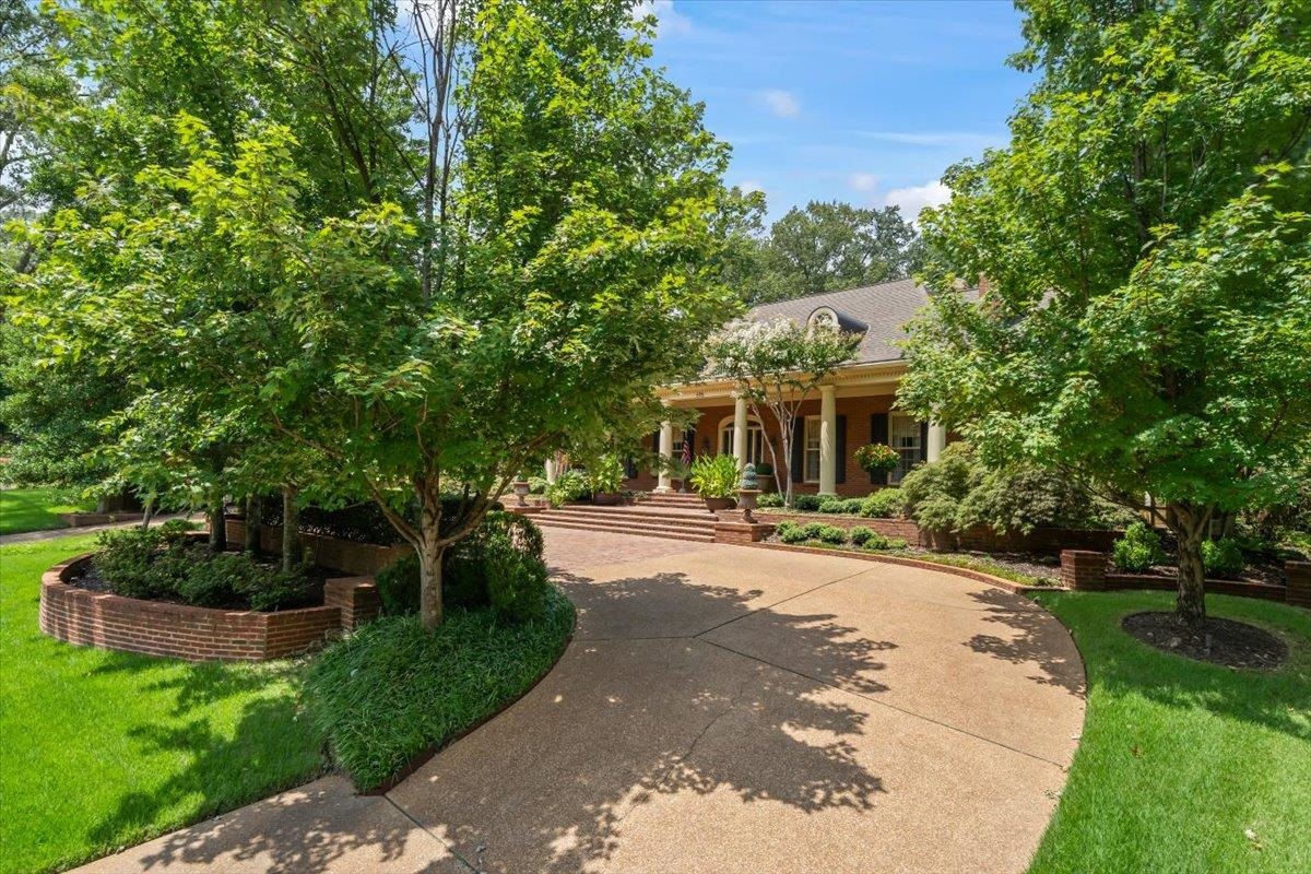 595 RIVER VIEW RD