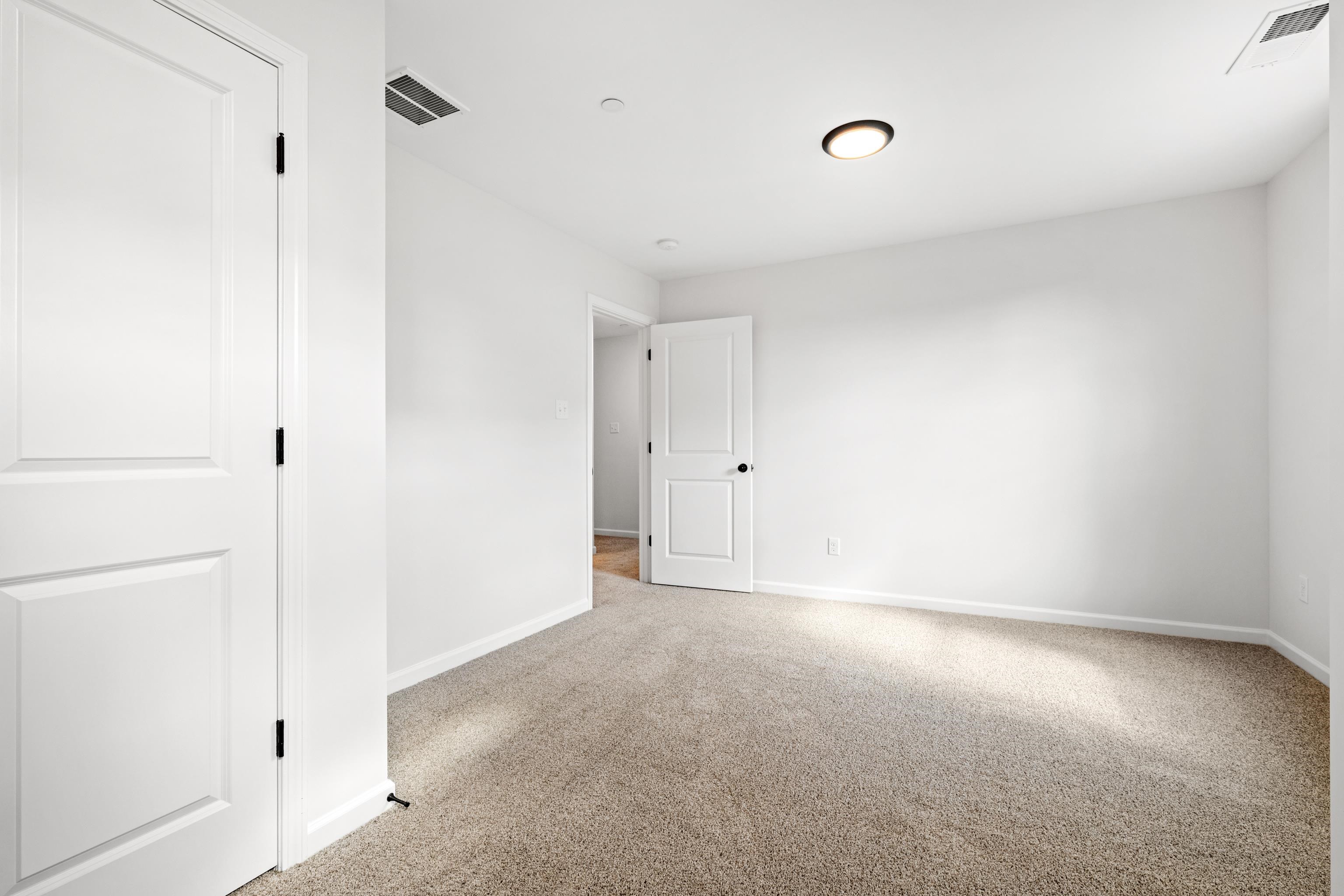 210 DRAKE DR