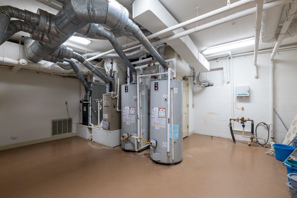 5862 GARDEN REACH CV