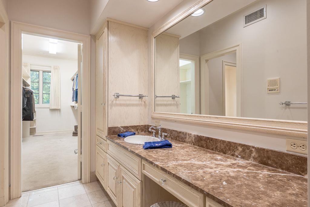 5862 GARDEN REACH CV