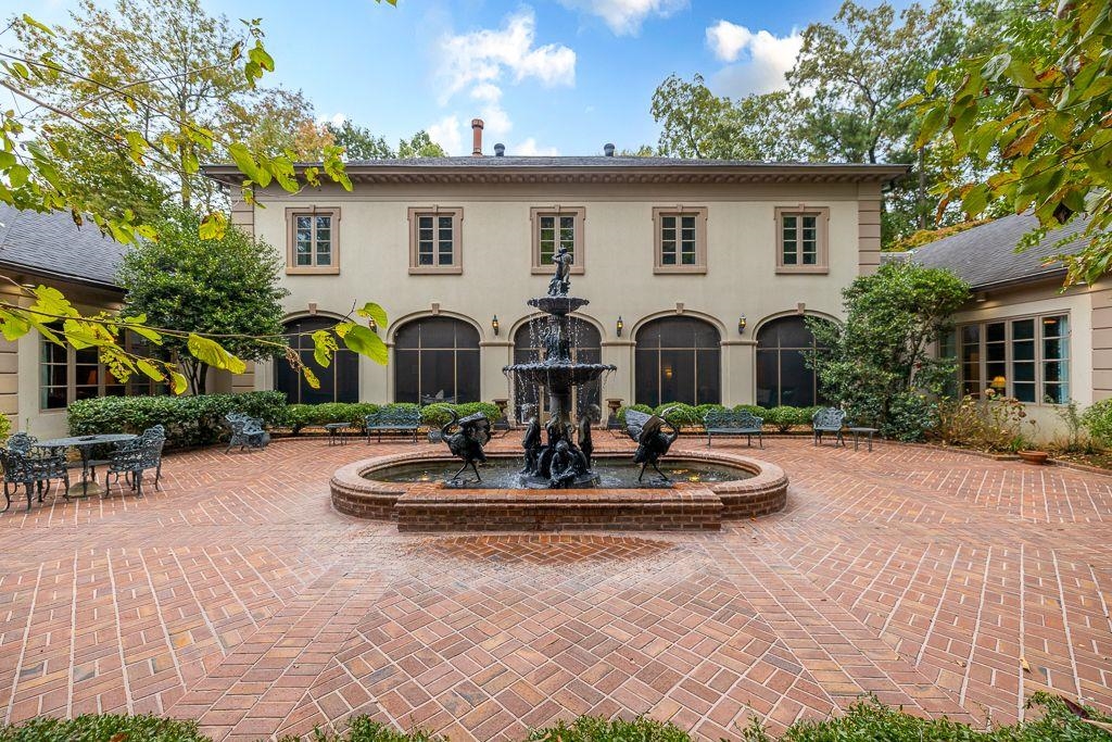 5862 GARDEN REACH CV