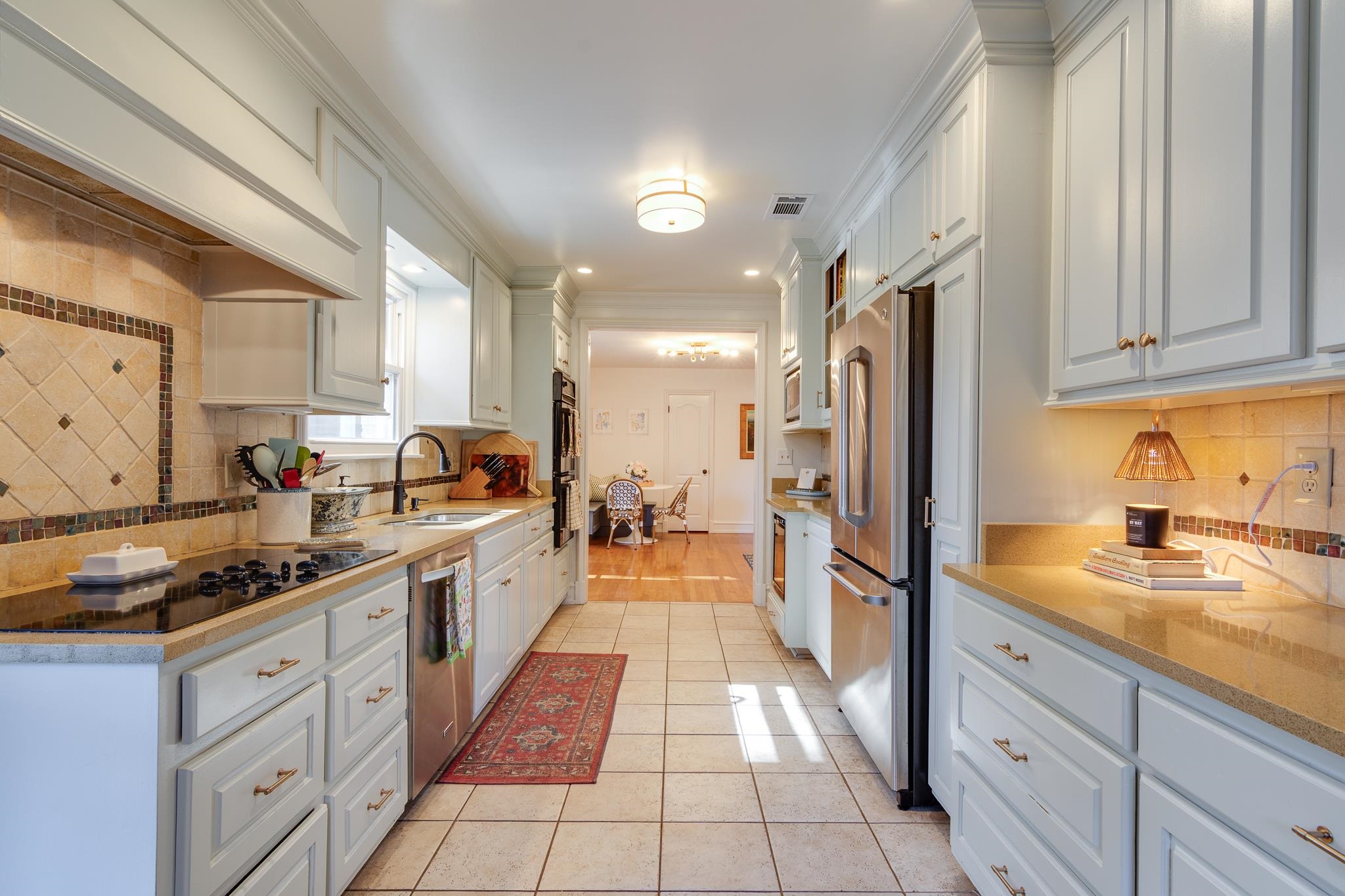 4217 CHICKASAW RD