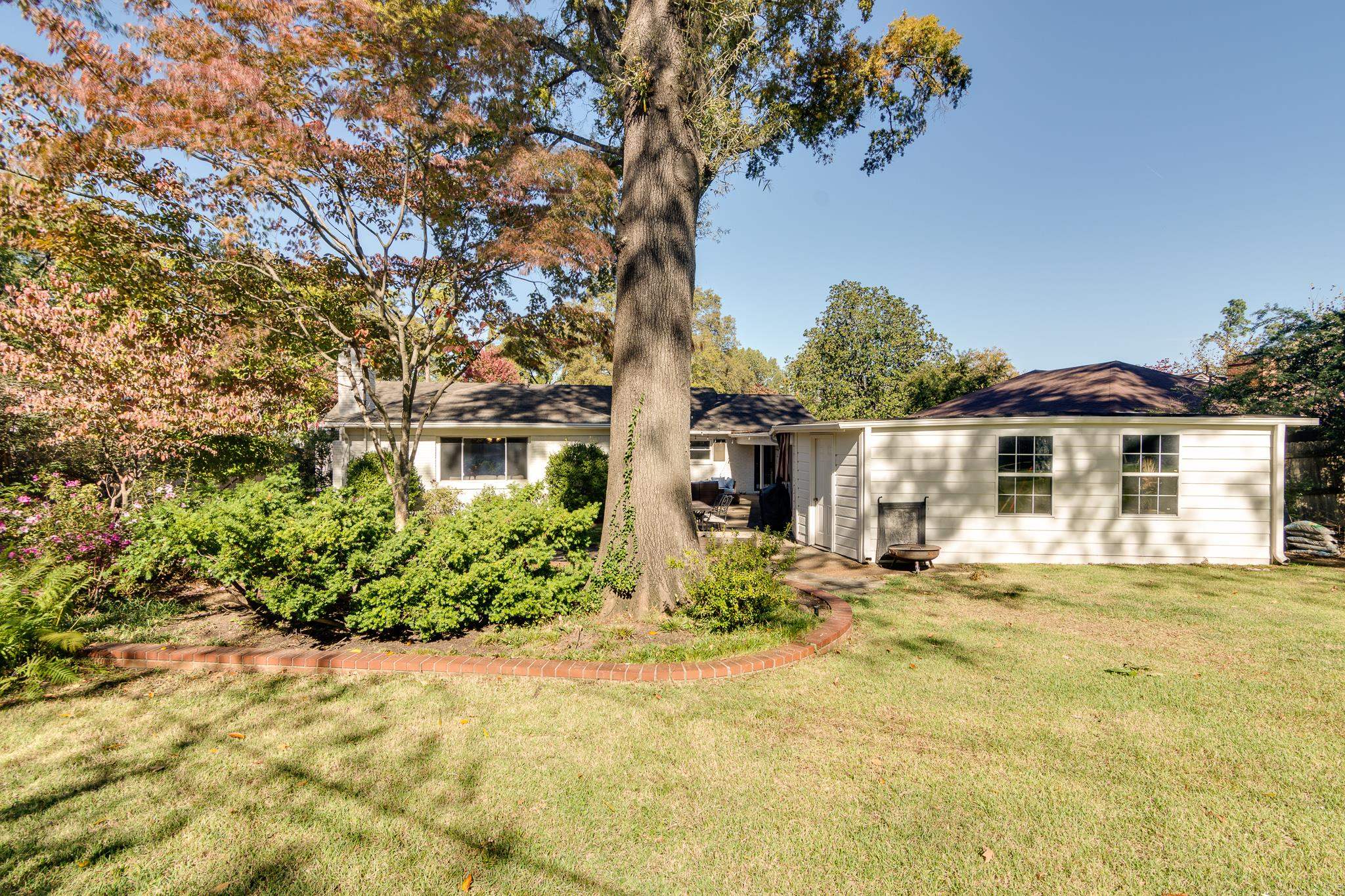 4217 CHICKASAW RD