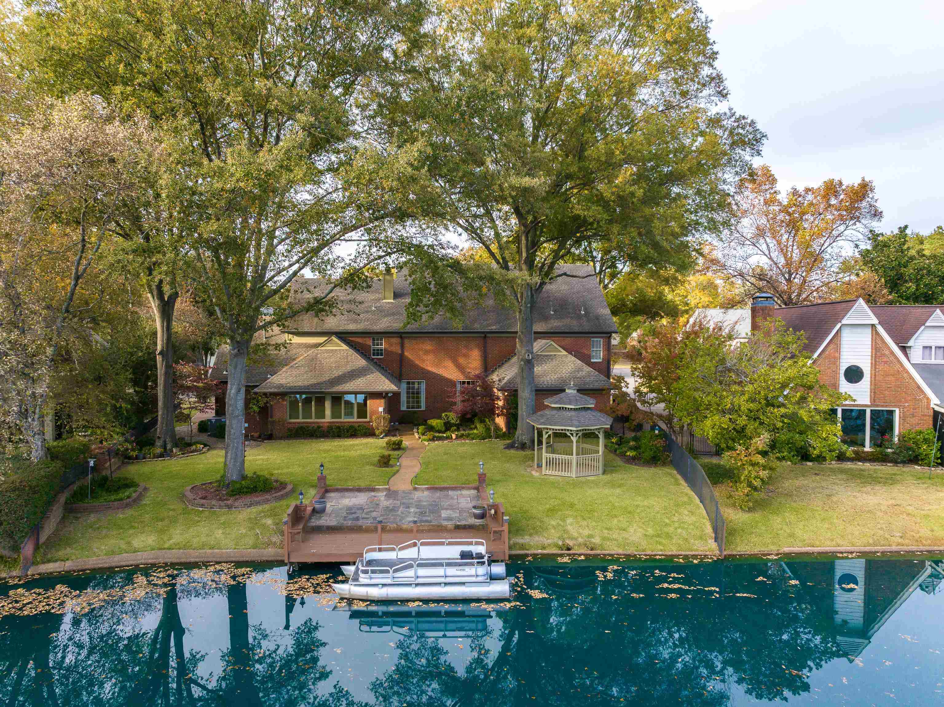 2086 W GLENALDEN DR