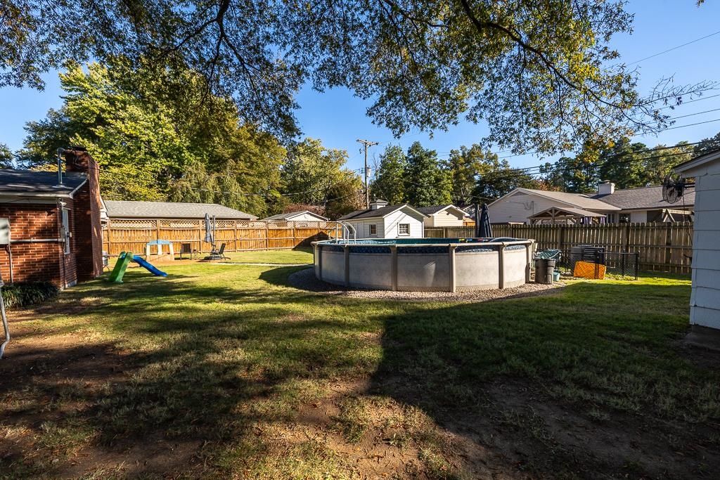 4401 CHARLESWOOD DR