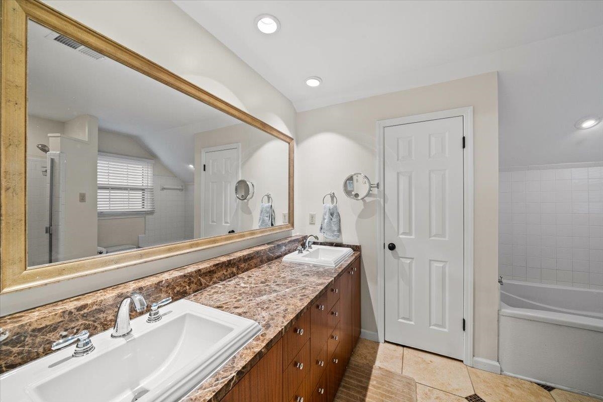 2061 STAFFORD PARK LN