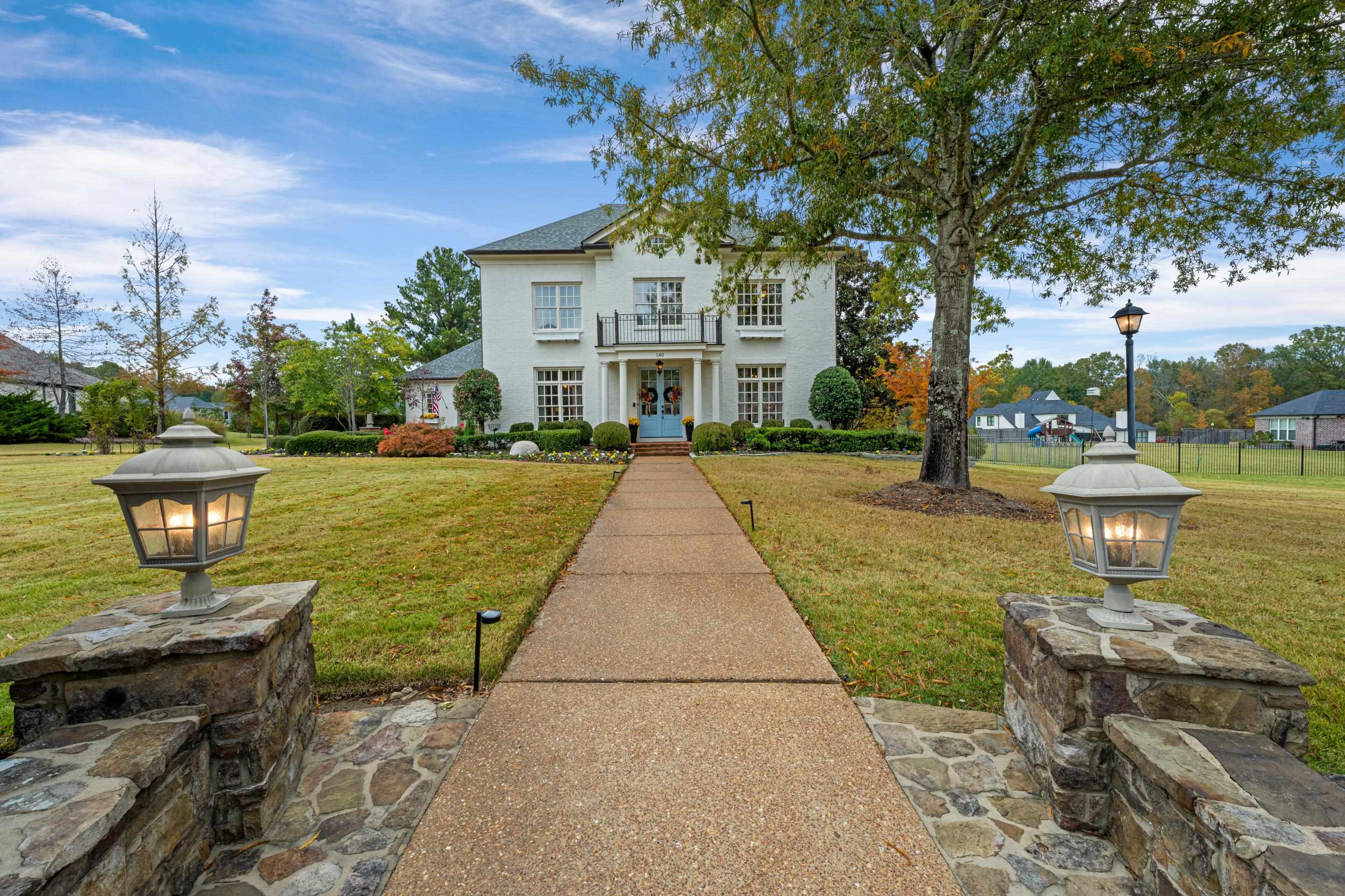 140 ALLOWAY CV