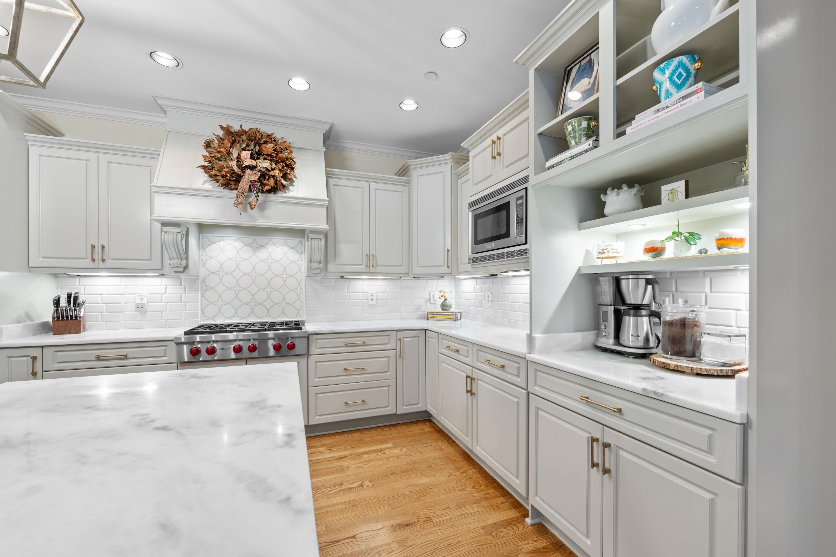 140 ALLOWAY CV