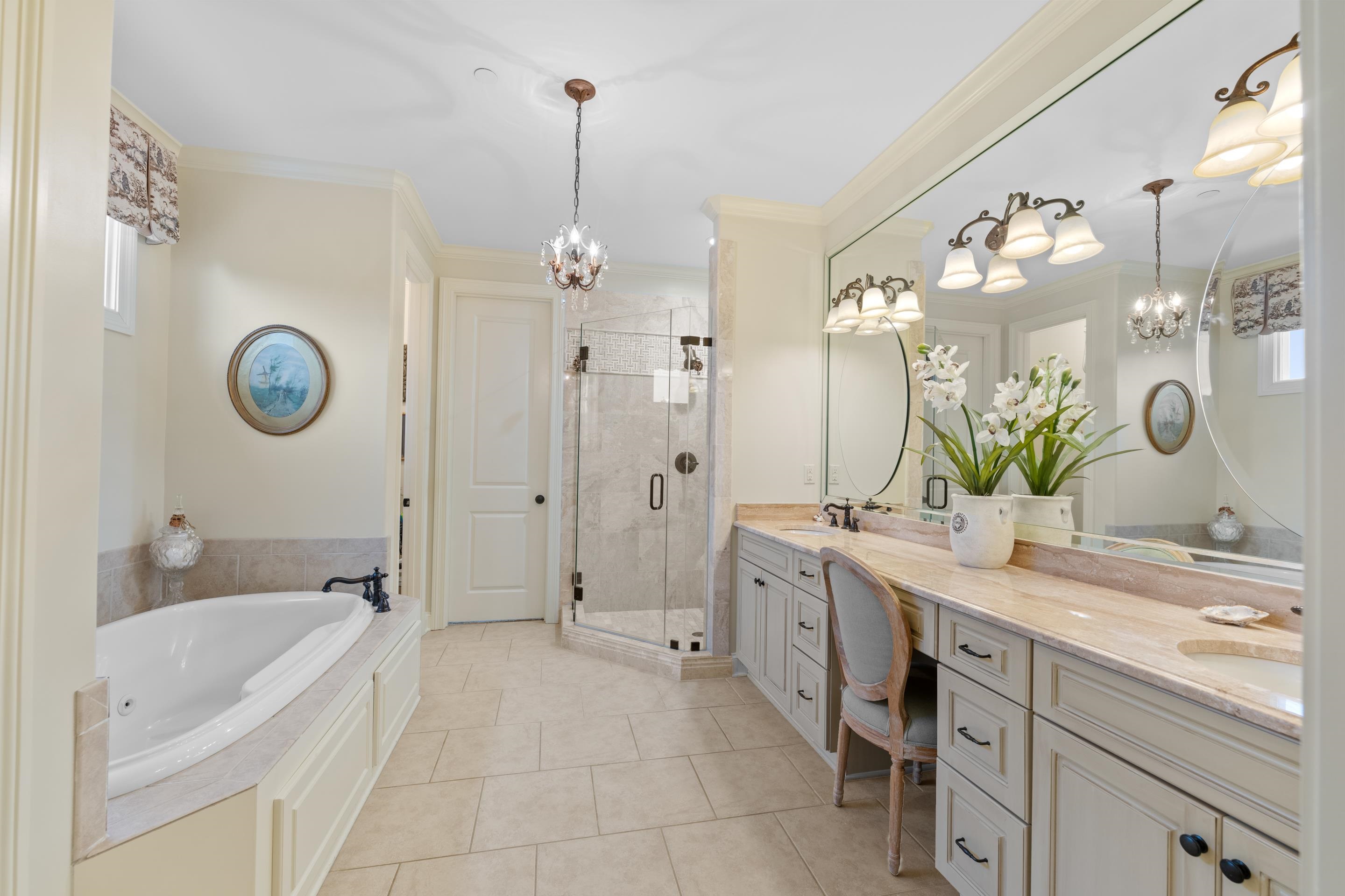 140 ALLOWAY CV