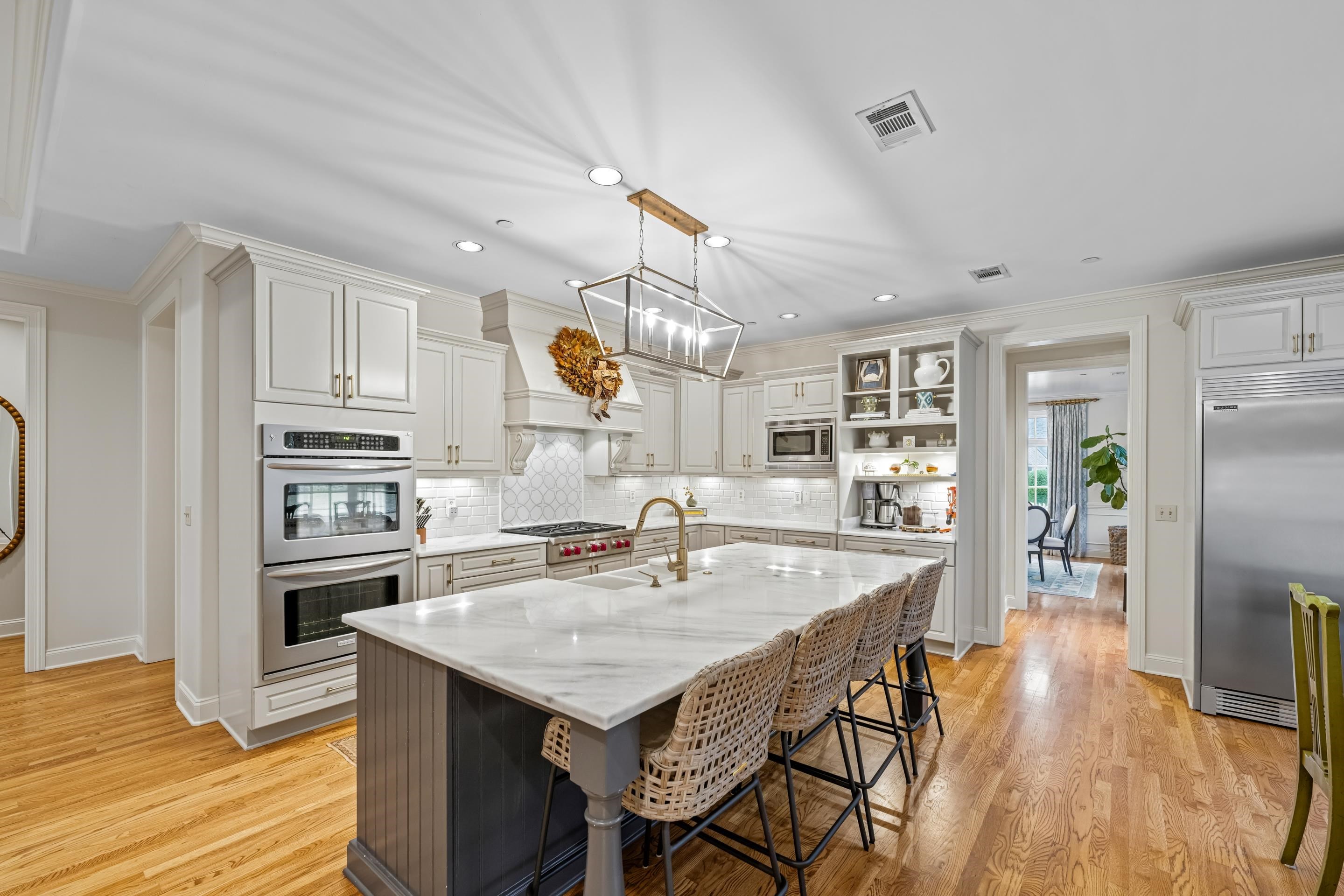 140 ALLOWAY CV