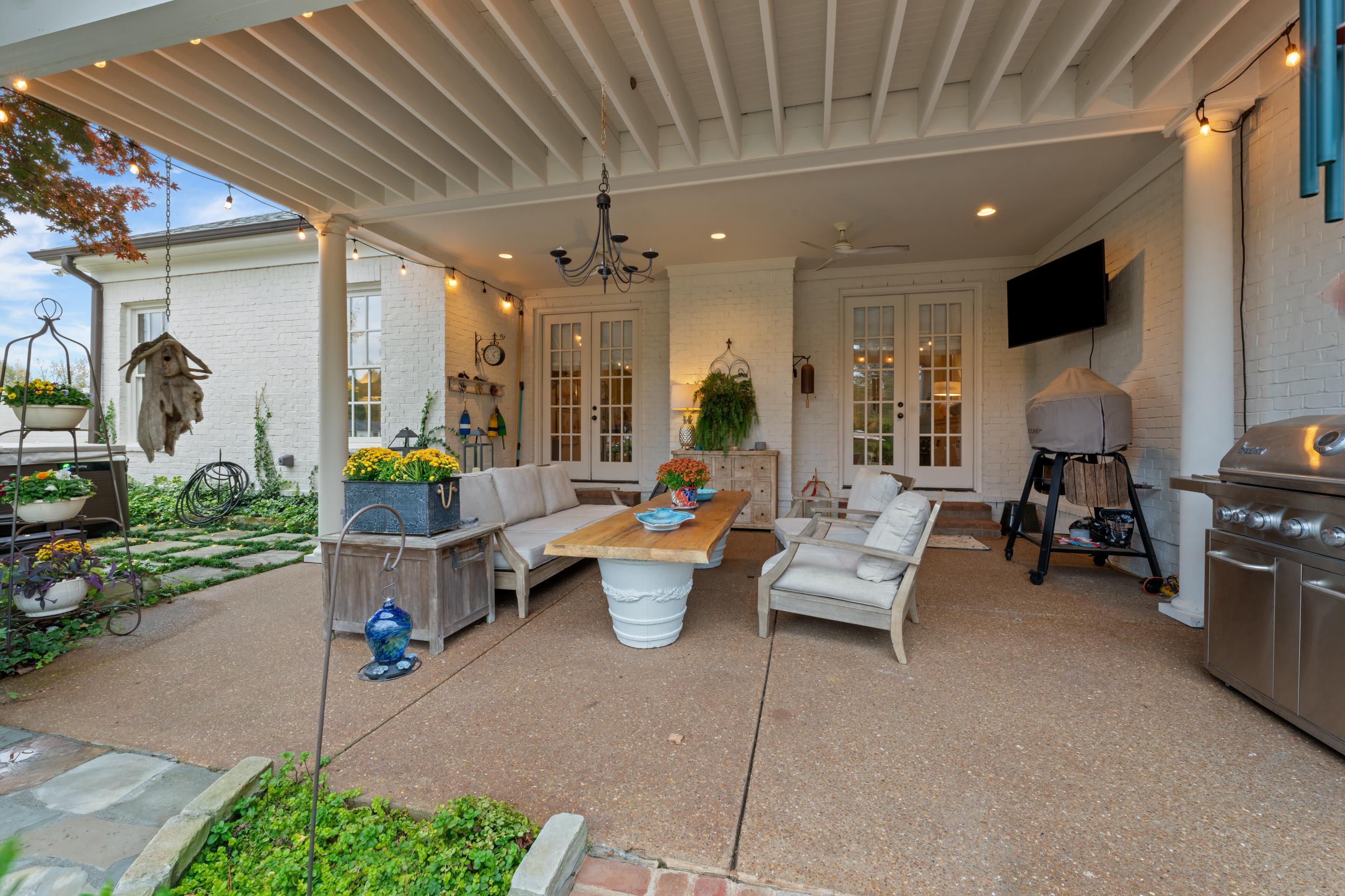 140 ALLOWAY CV
