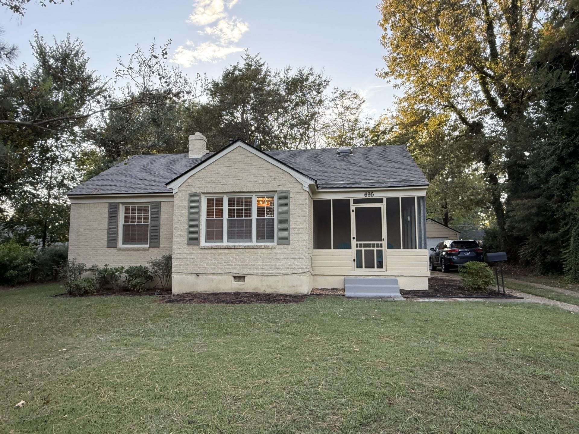 695 BERRY RD