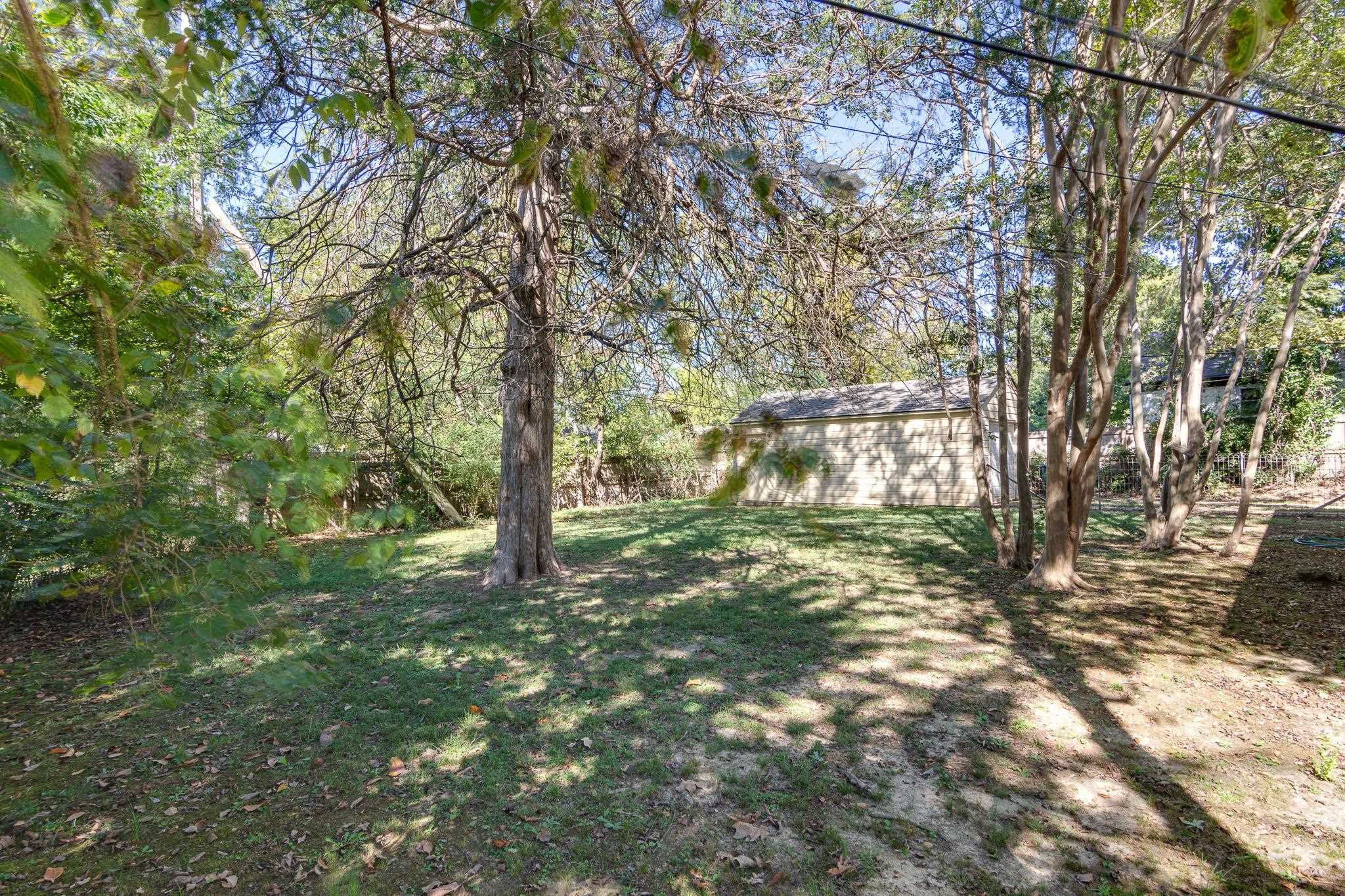 695 BERRY RD