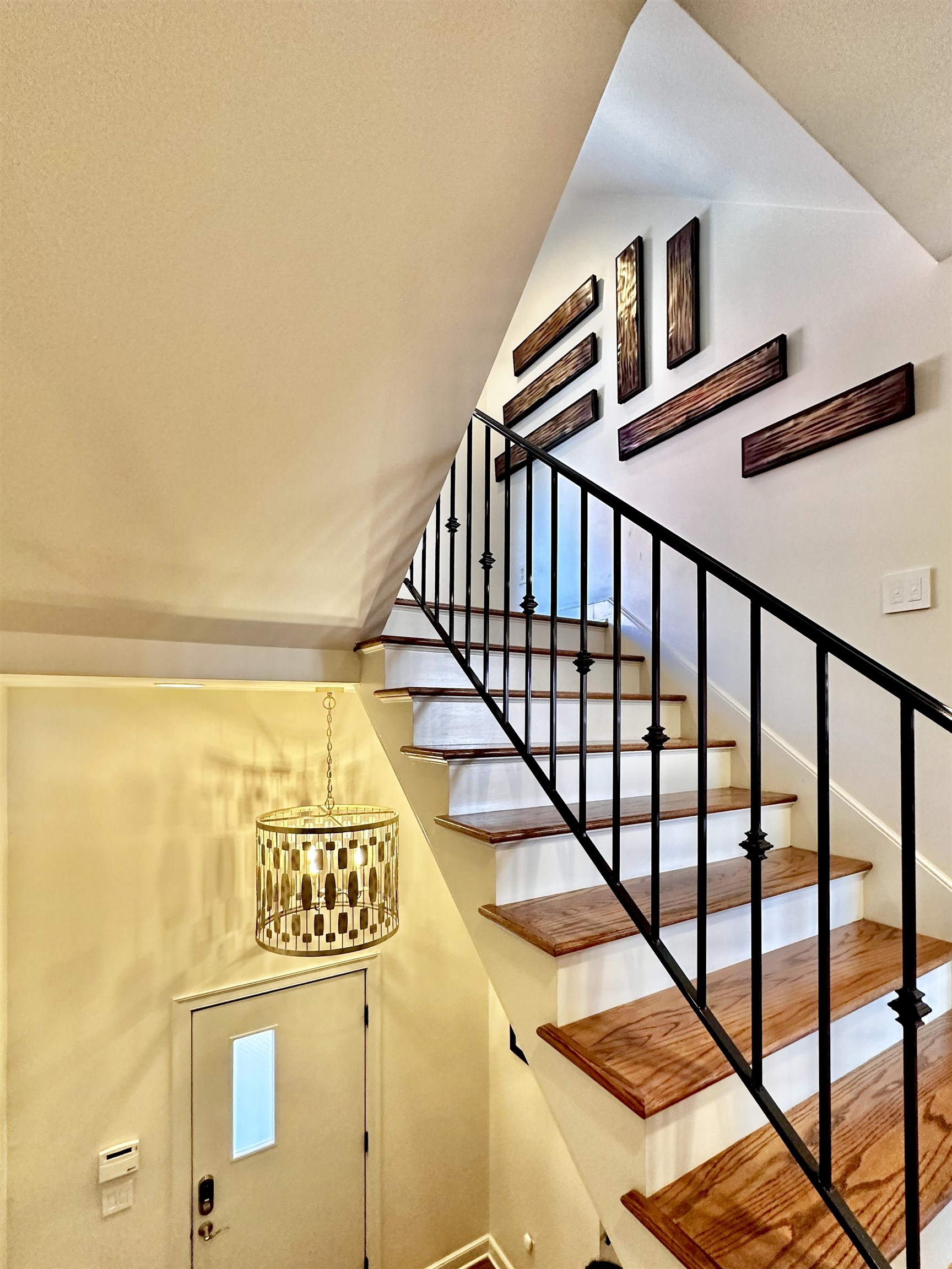 49 VANCE AVE Unit: 49