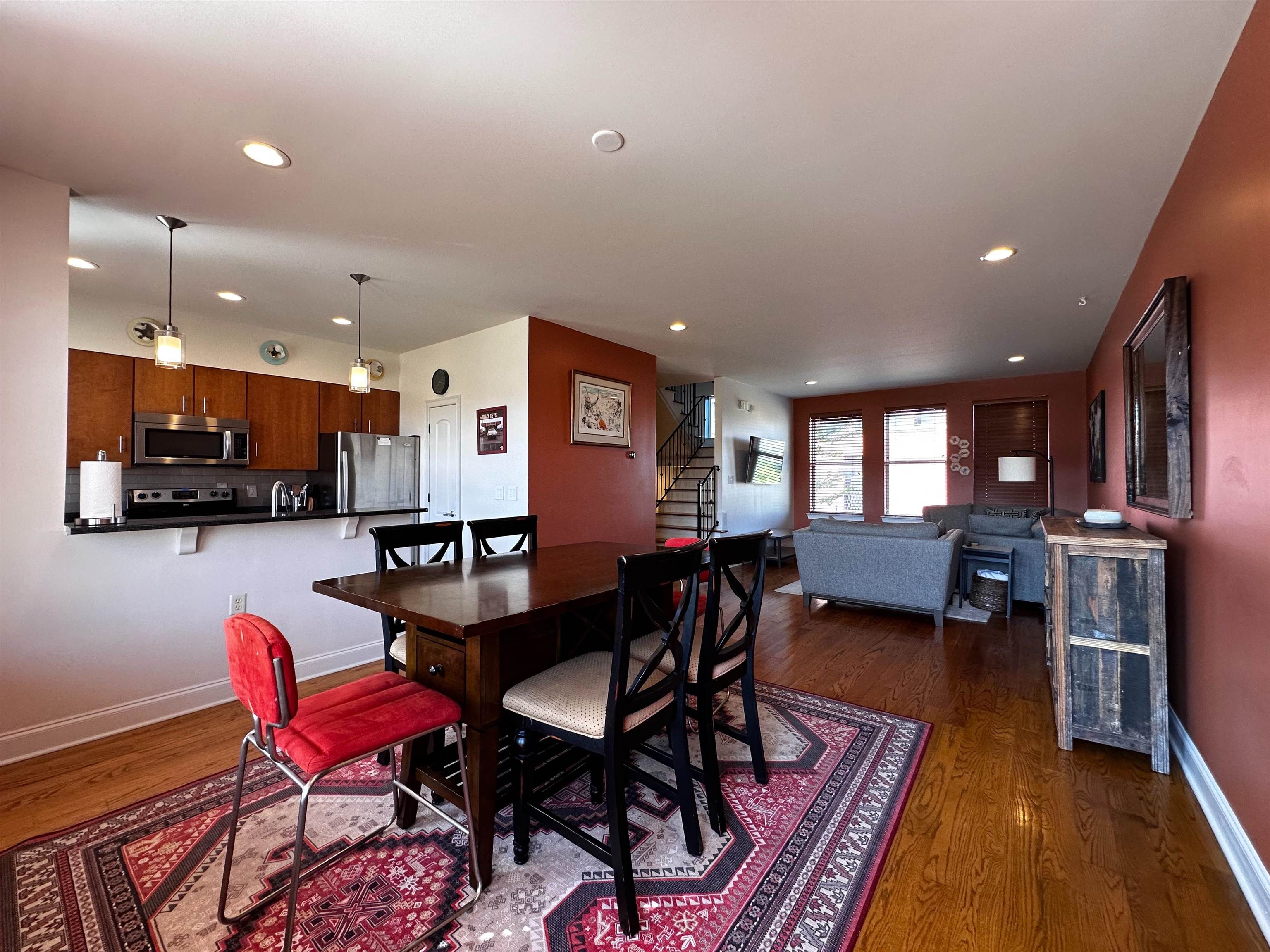 49 VANCE AVE Unit: 49