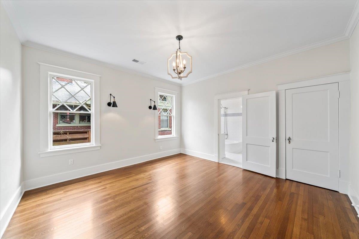 352 BUENA VISTA PL