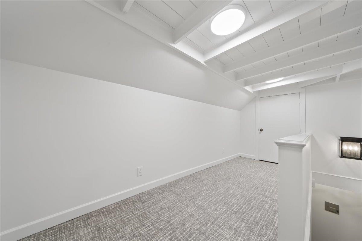 352 BUENA VISTA PL
