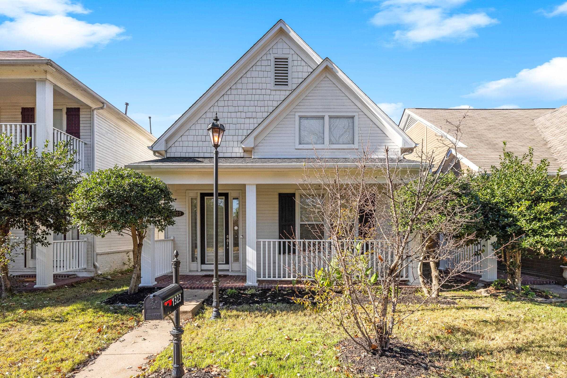 1323 ISLAND RIDGE DR