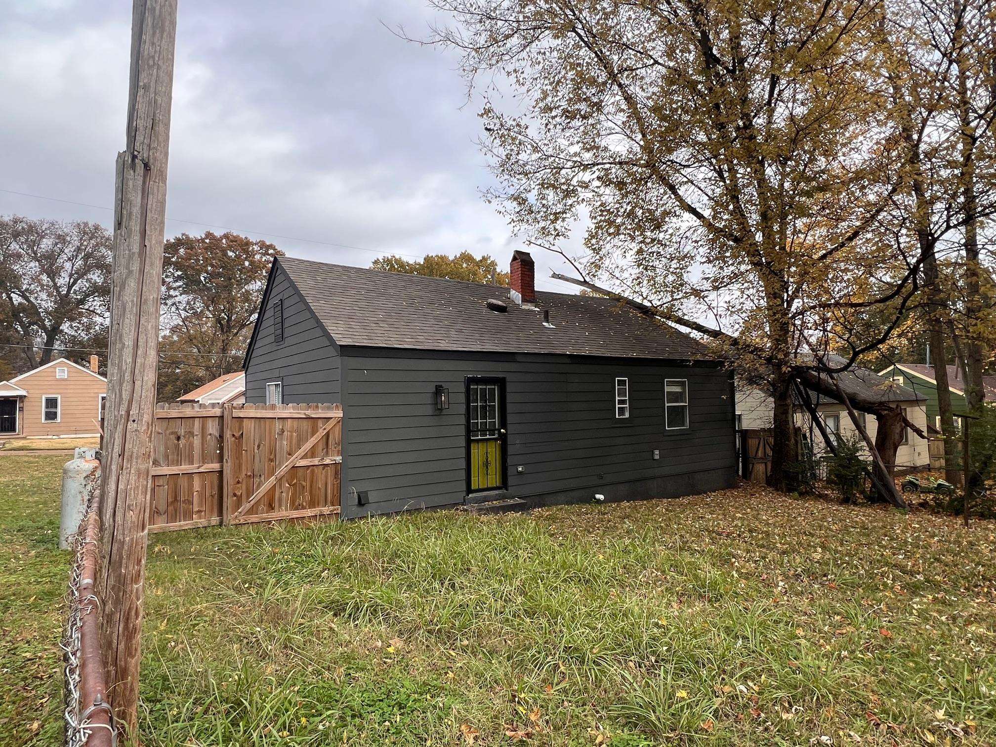 3239 PRINCETON AVE