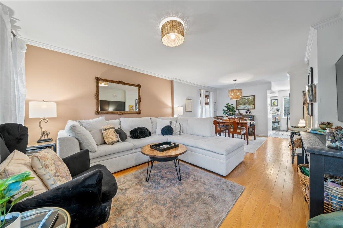 506 PEABODY SQ Unit: 506