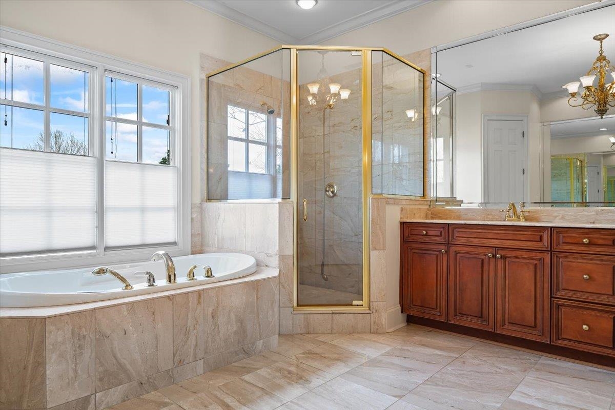 9189 RANDLE VALLEY RD