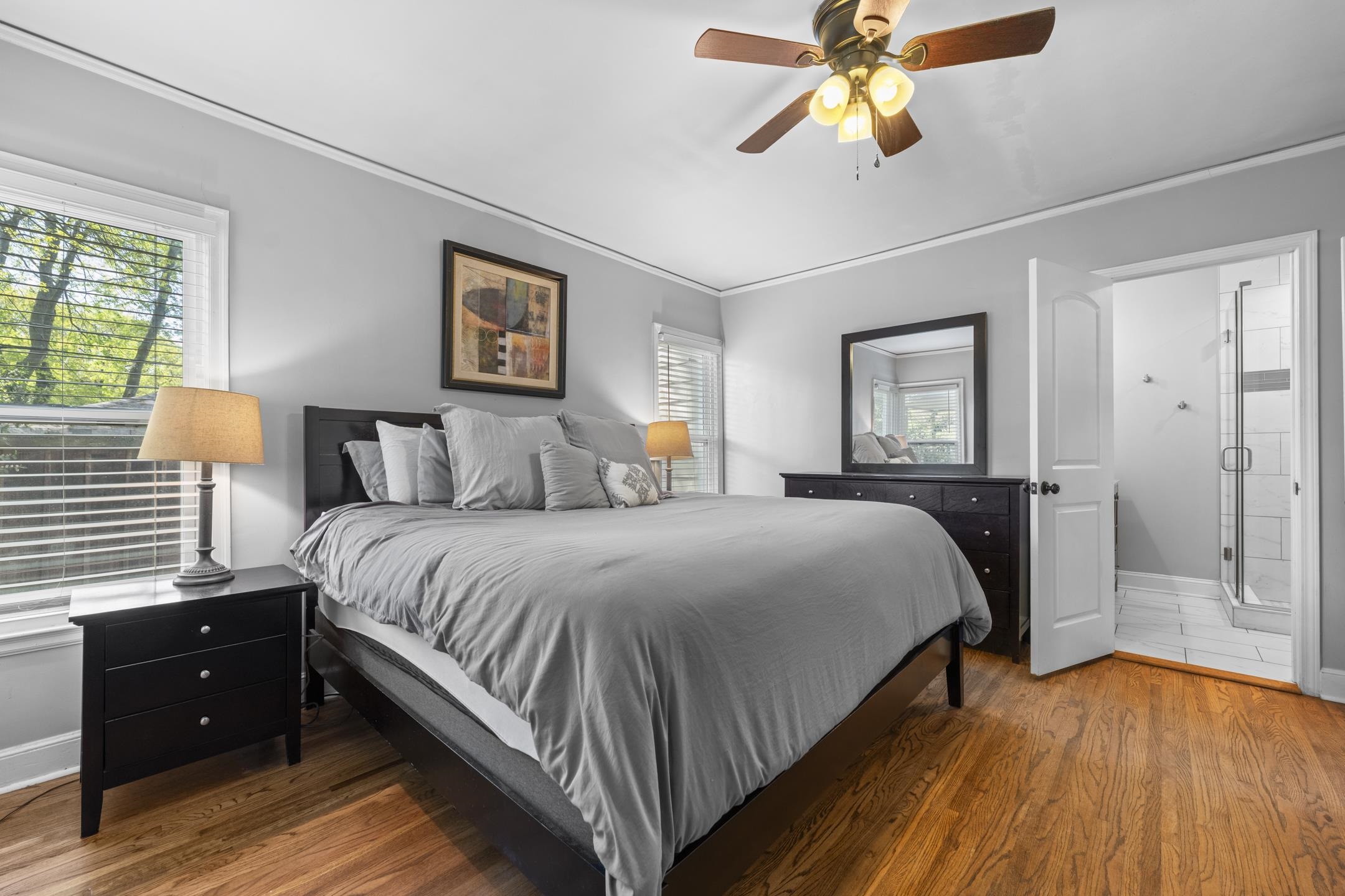 3539 CHARLESWOOD AVE