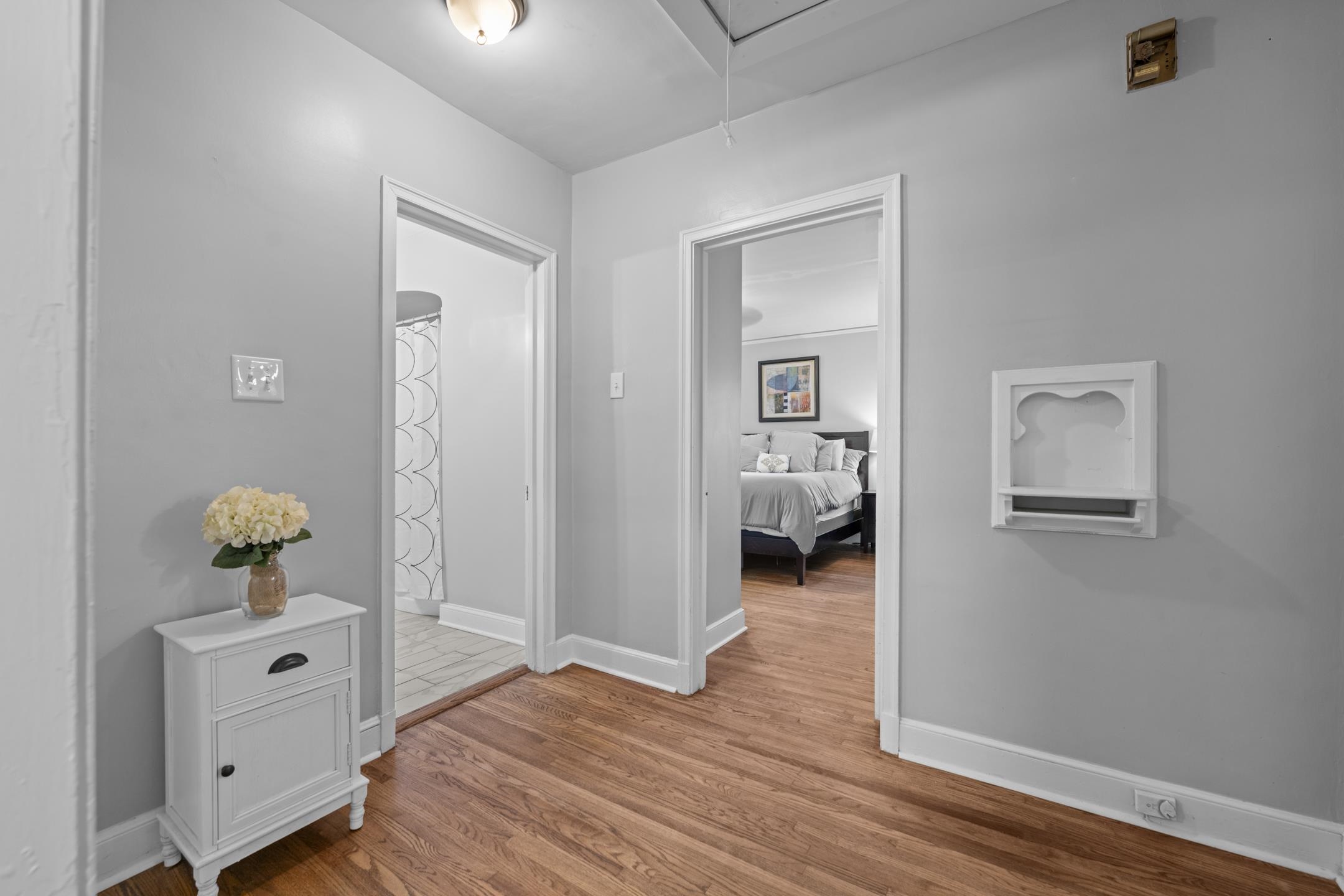 3539 CHARLESWOOD AVE