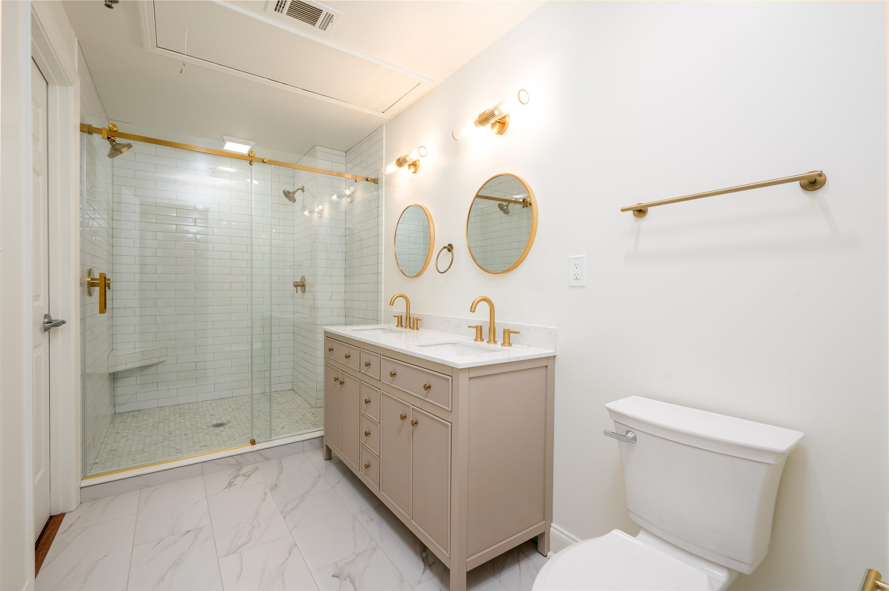 95 S MAIN ST Unit: 204