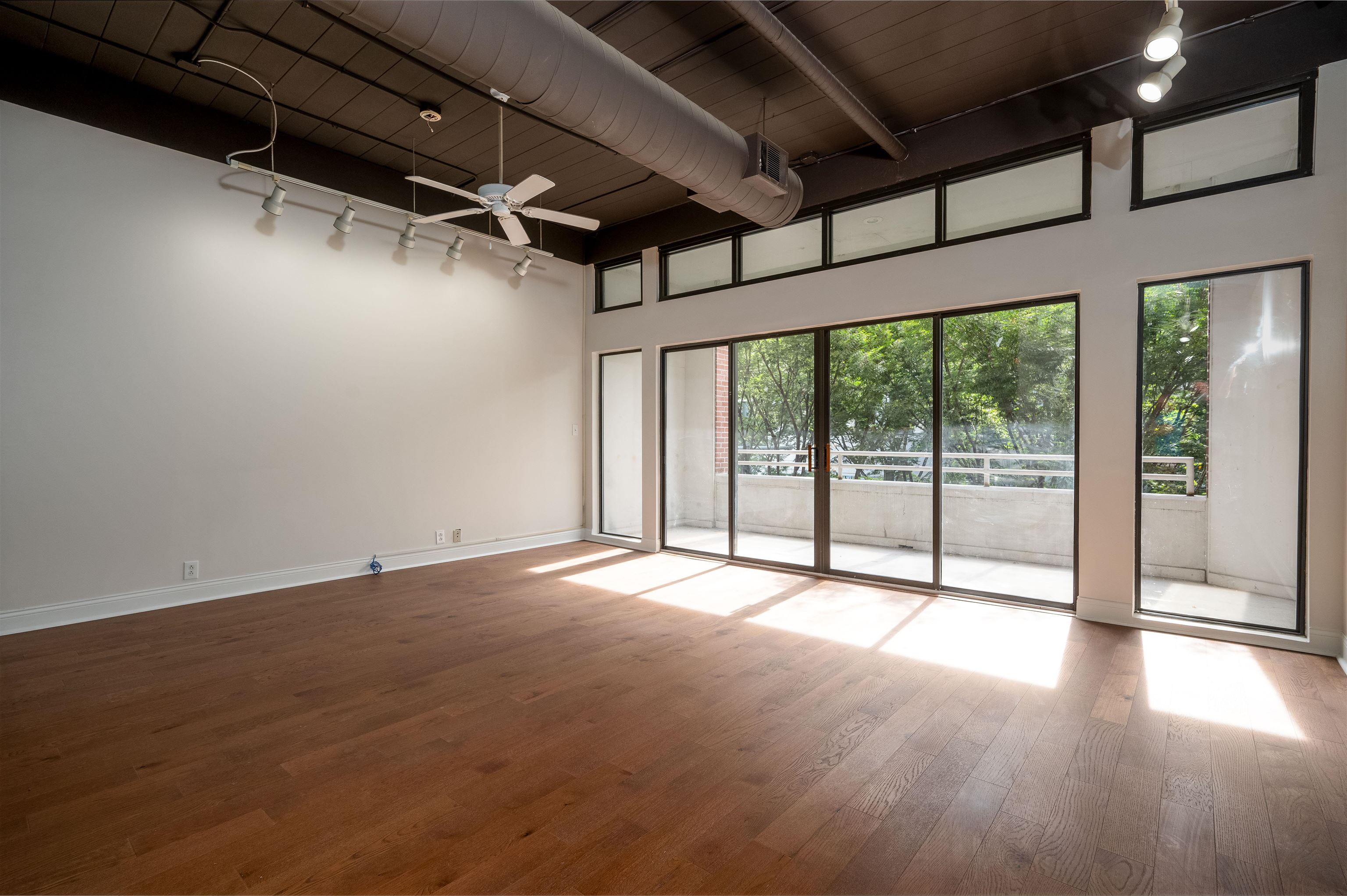 95 S MAIN ST Unit: 204