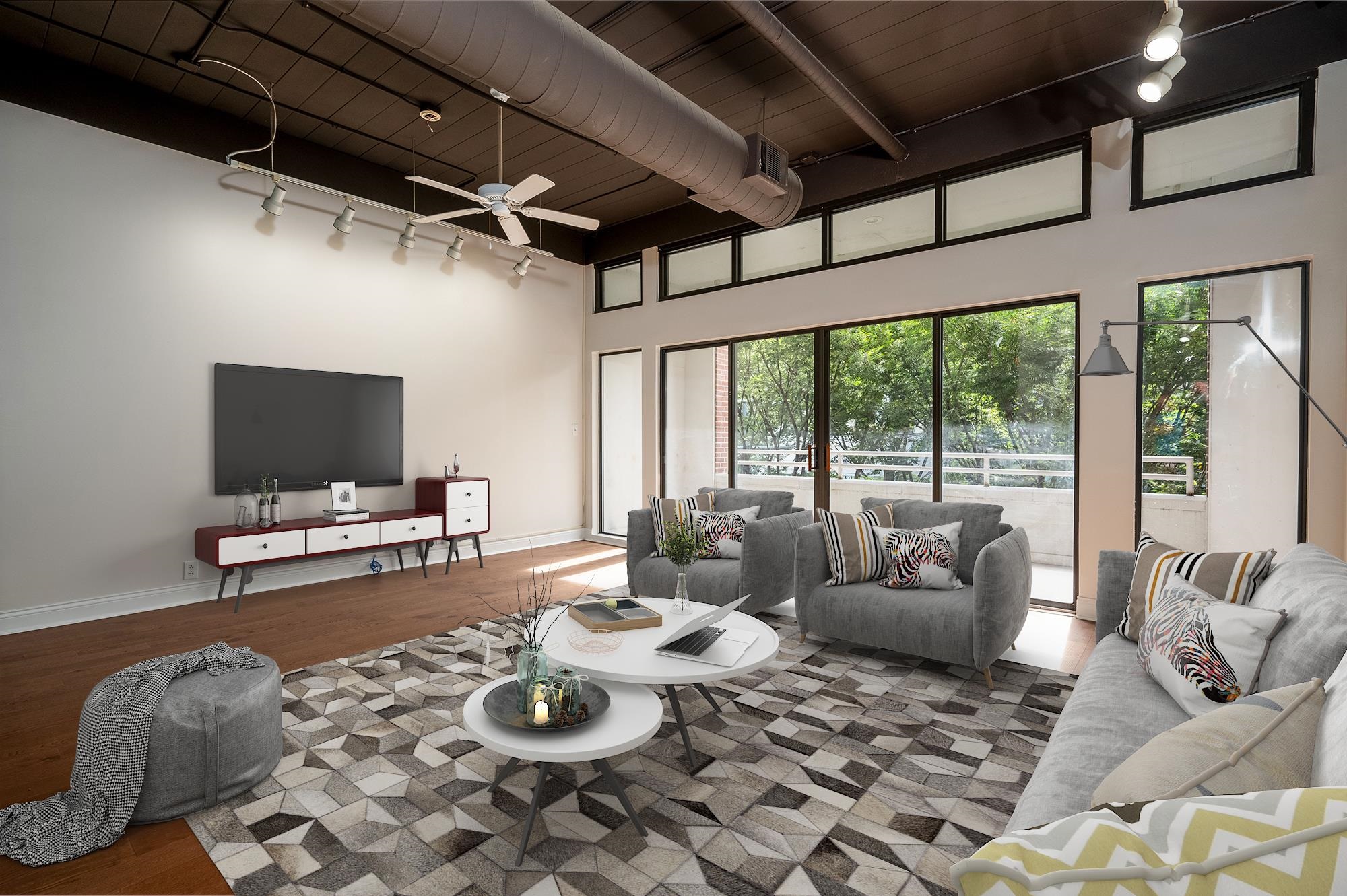 95 S MAIN ST Unit: 204