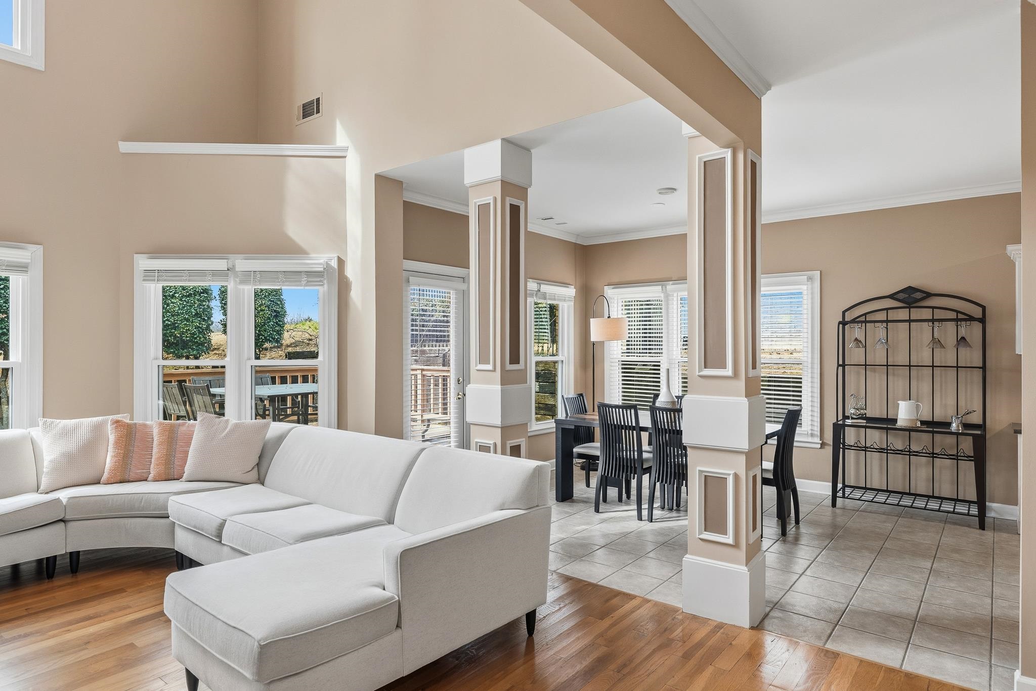 1277 WINTER SPRINGS LN