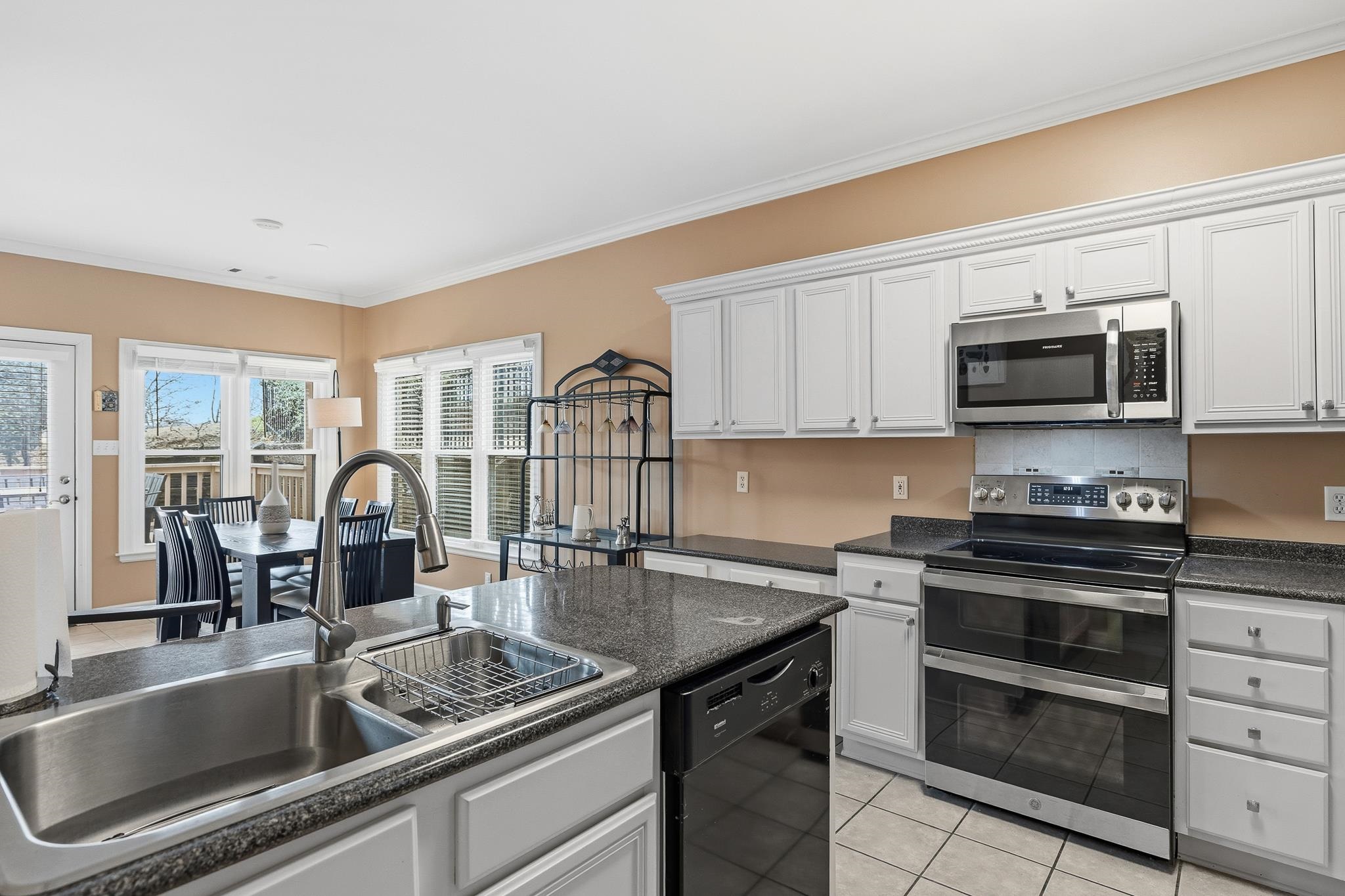 1277 WINTER SPRINGS LN