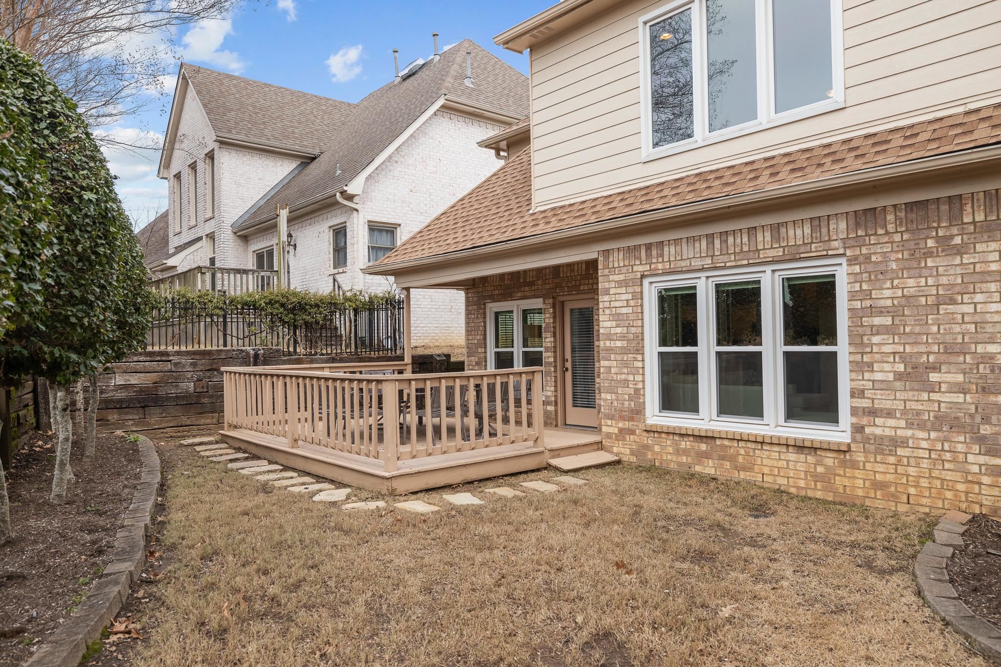 1277 WINTER SPRINGS LN