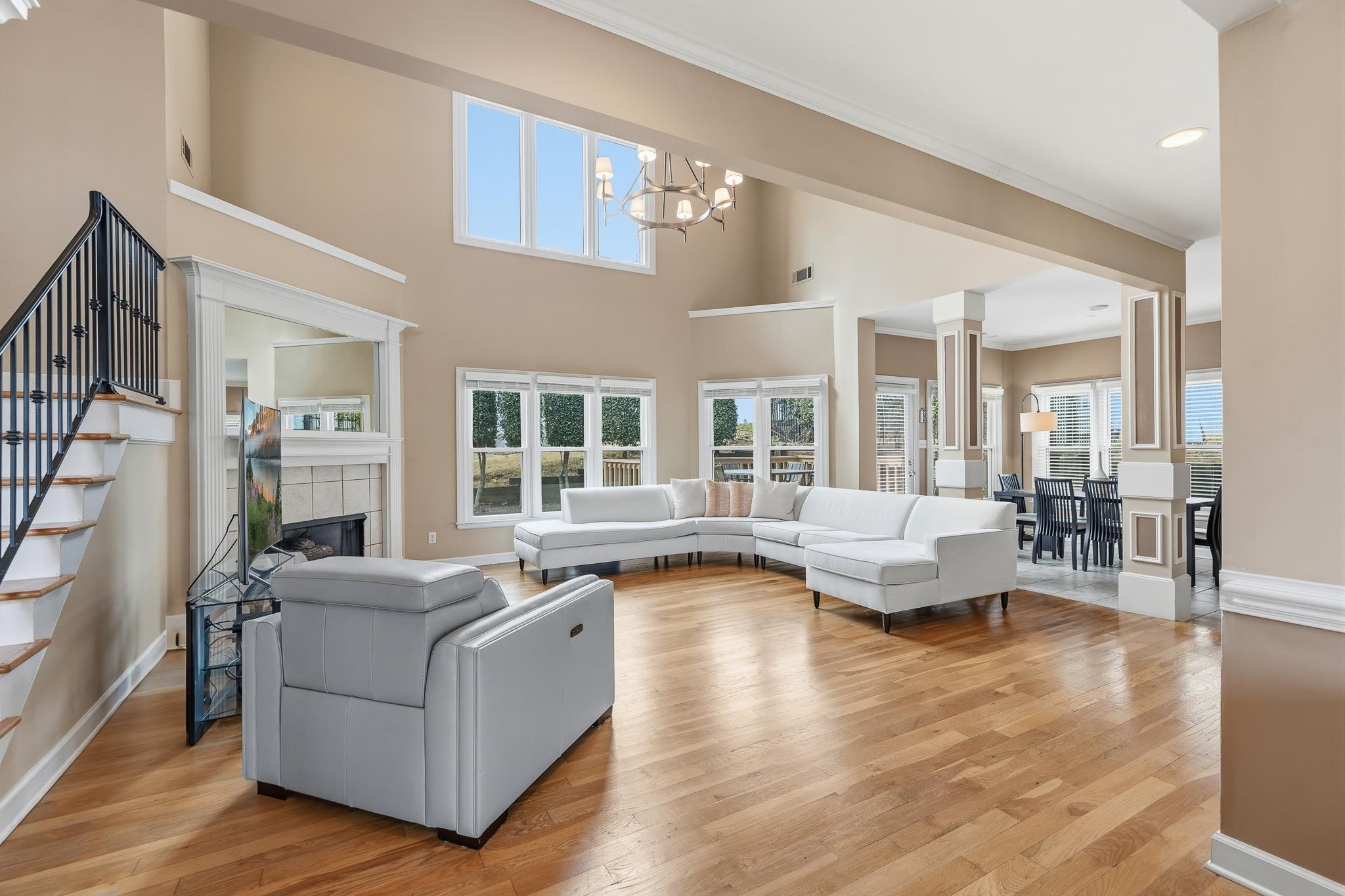 1277 WINTER SPRINGS LN