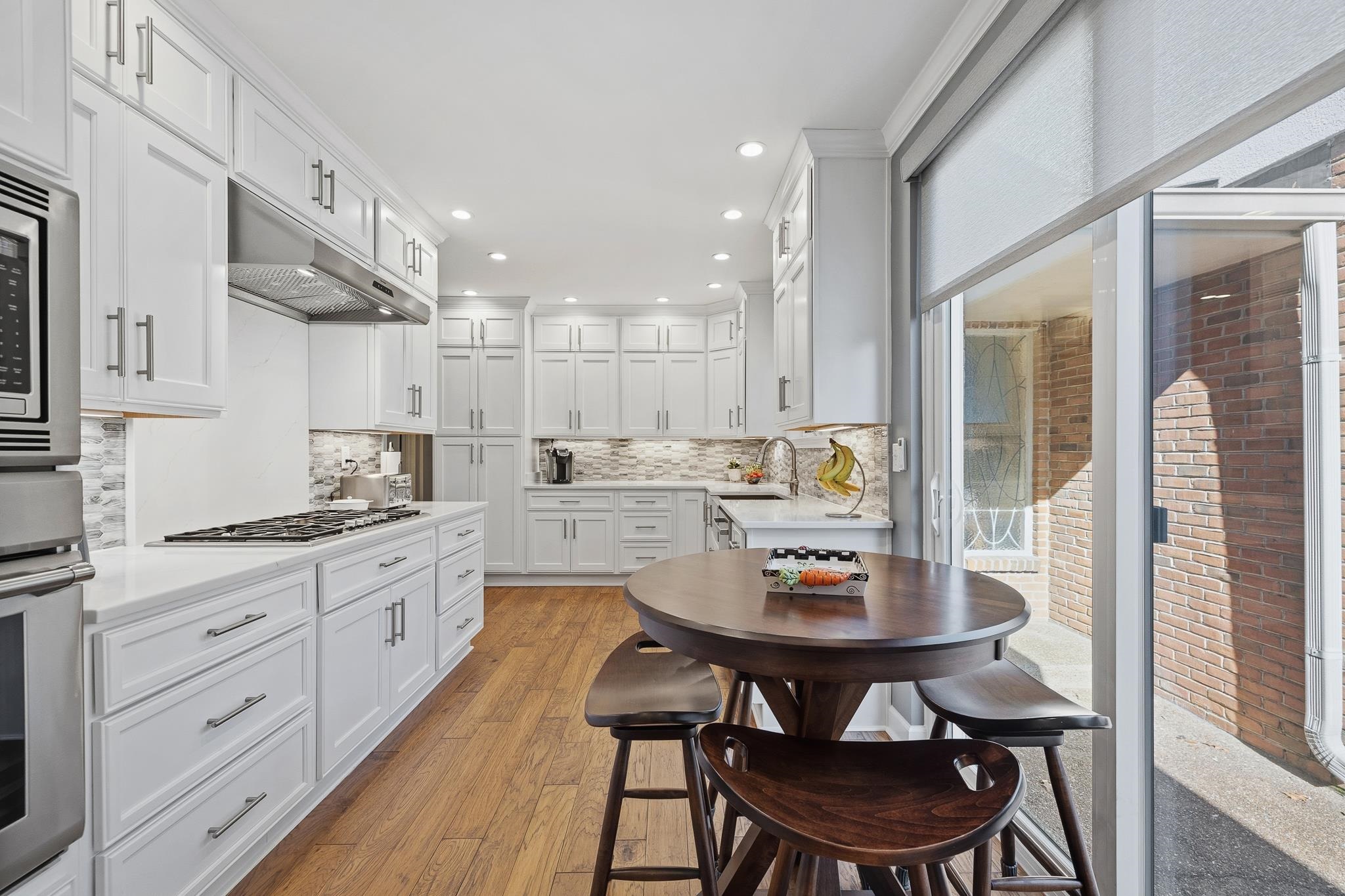 4050 BARONNE WAY Unit: 34