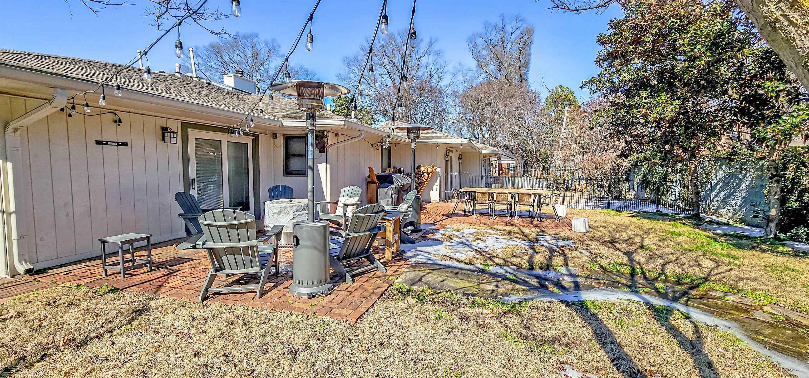126 WOOD GROVE RD
