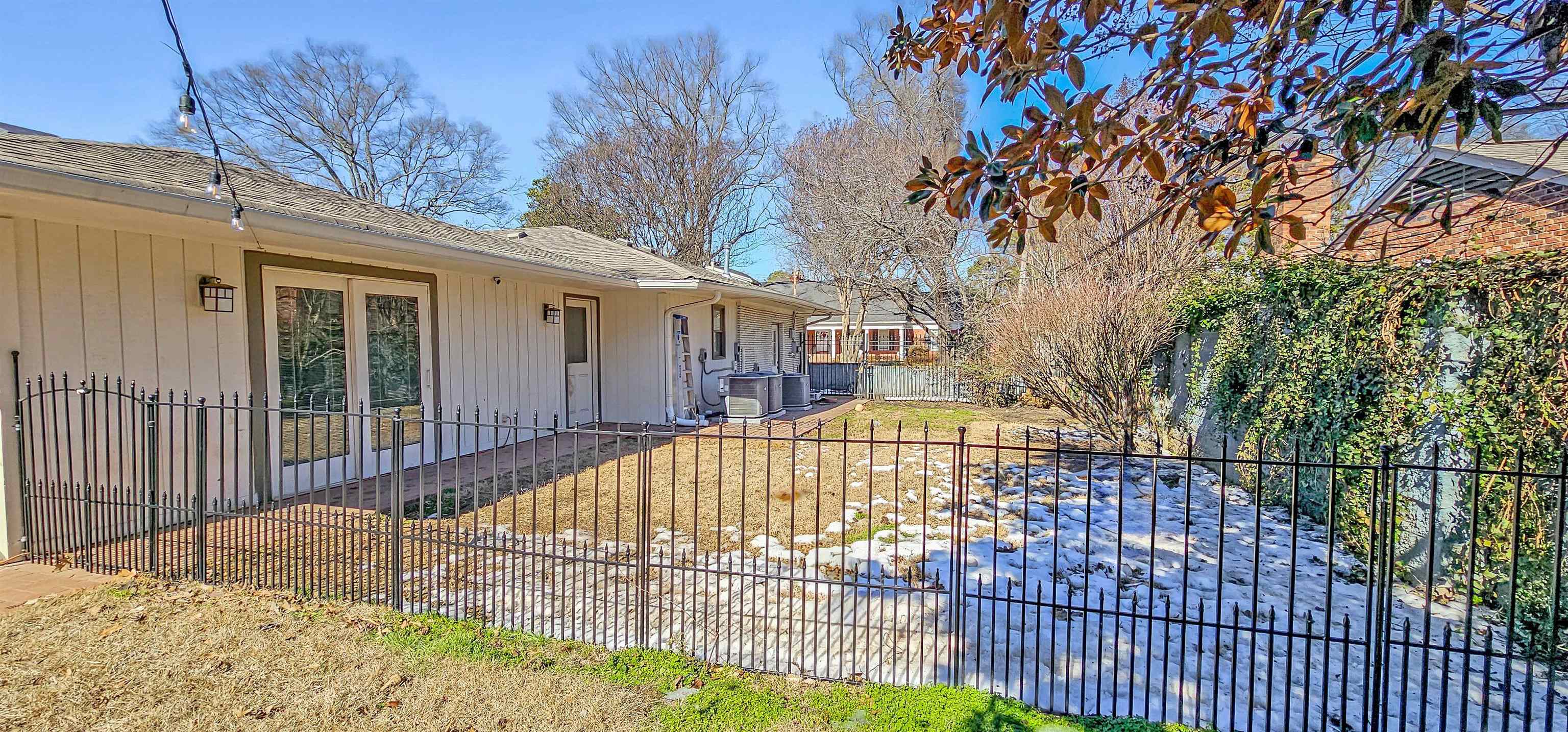 126 WOOD GROVE RD
