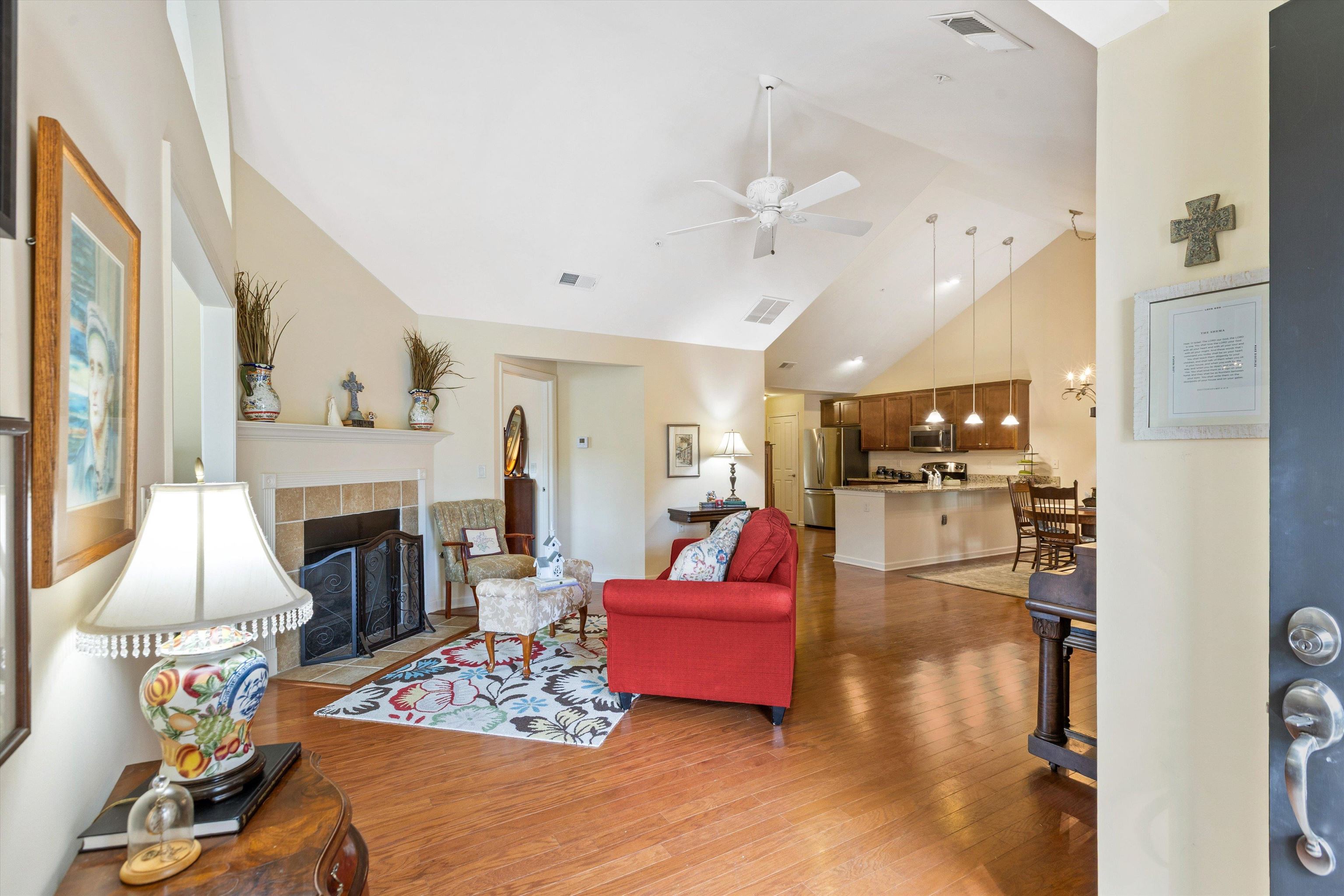 761 STONEVILLAGE CV Unit: 21