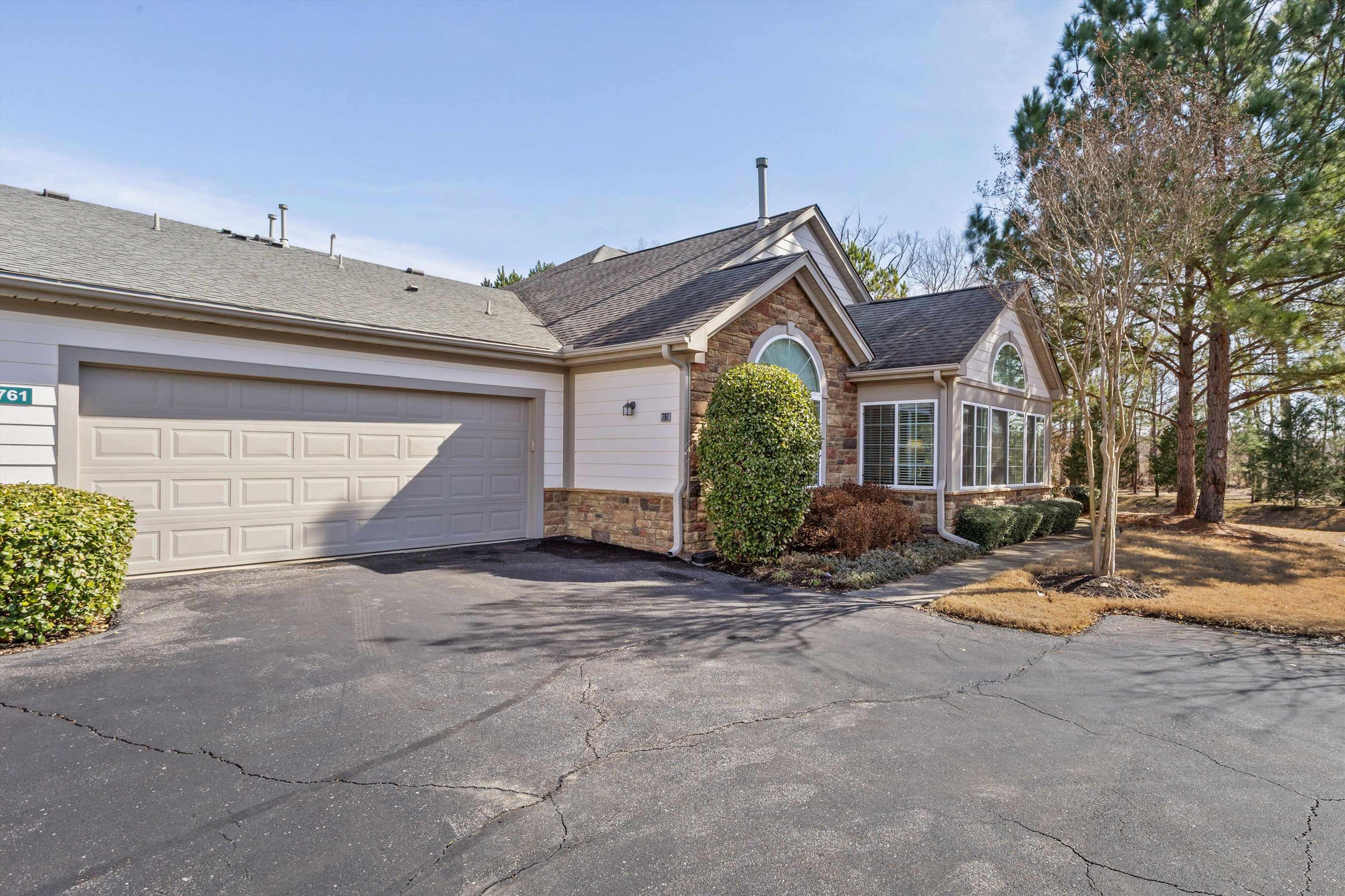 761 STONEVILLAGE CV Unit: 21